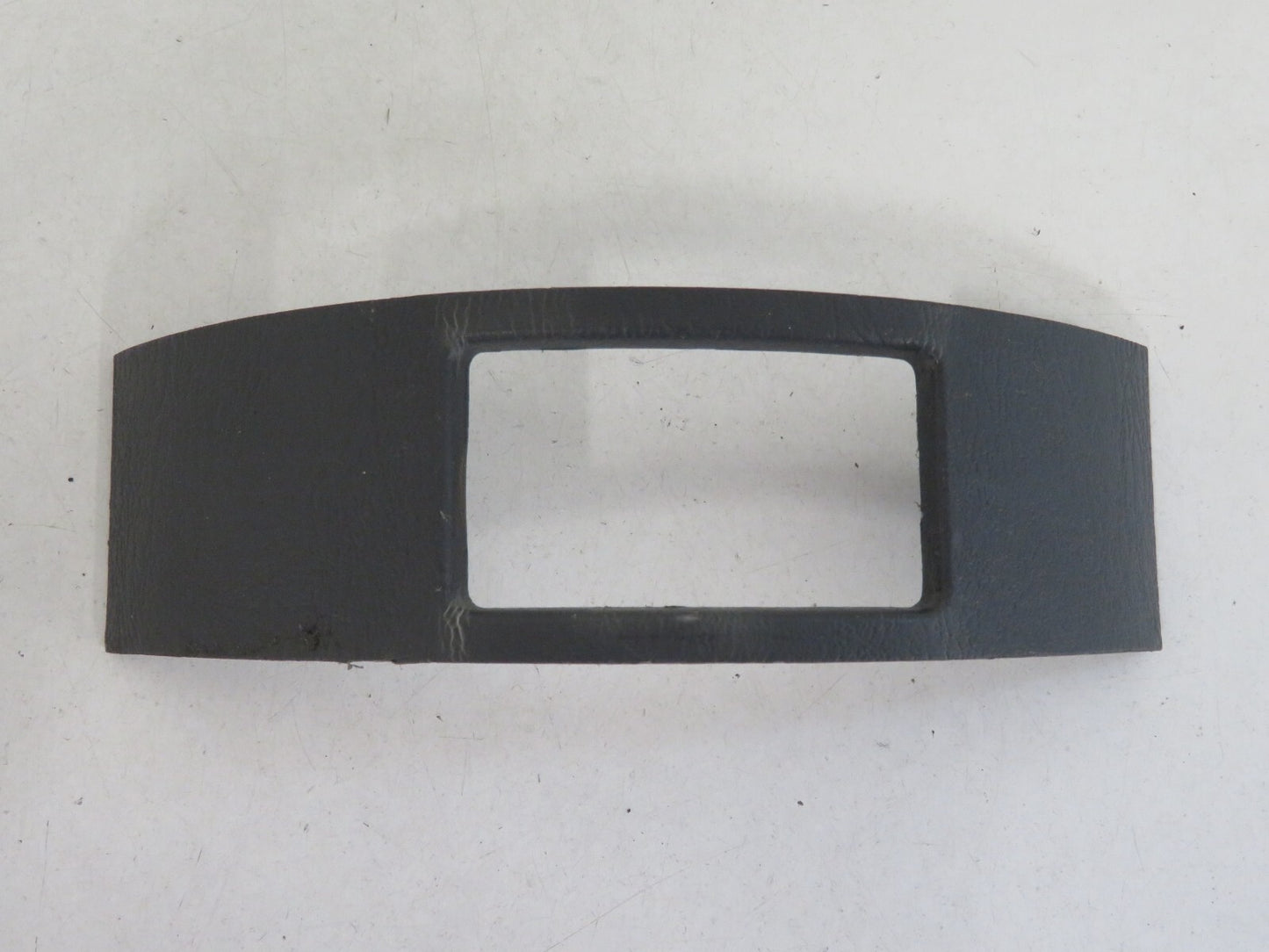 MERCEDES BENZ ML270 W163 THIRD ROW SEAT INTERIOR TRIM A1636920322 MIX1010-10