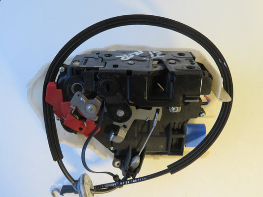 VOLKSWAGEN VW TOURAN OSR DOOR LOCK CATCH 2003-2010 AMS1452-19