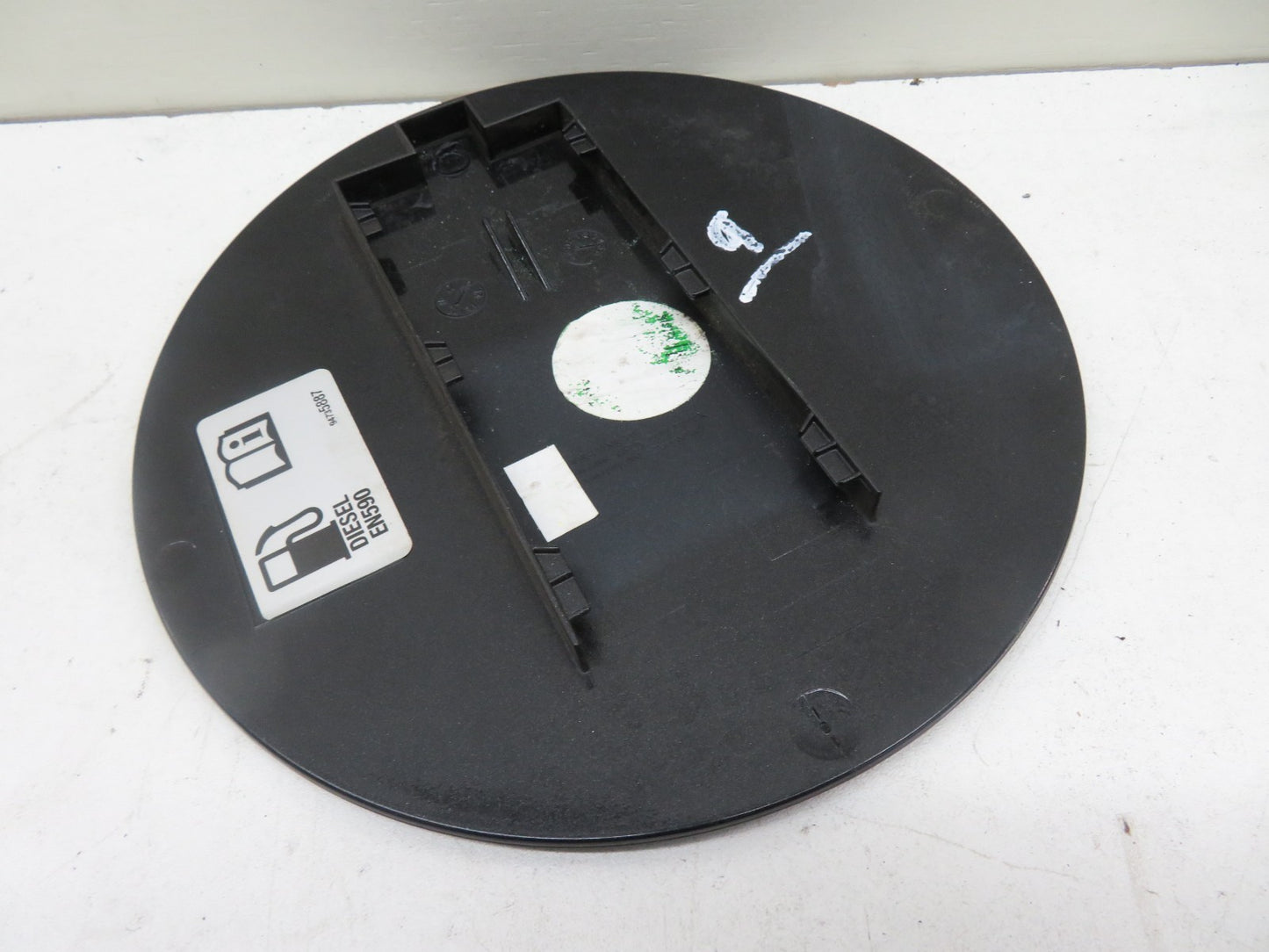 VAUXHALL MOKKA FUEL TANK DOOR FLAP BLACK 2012-2016 1600-