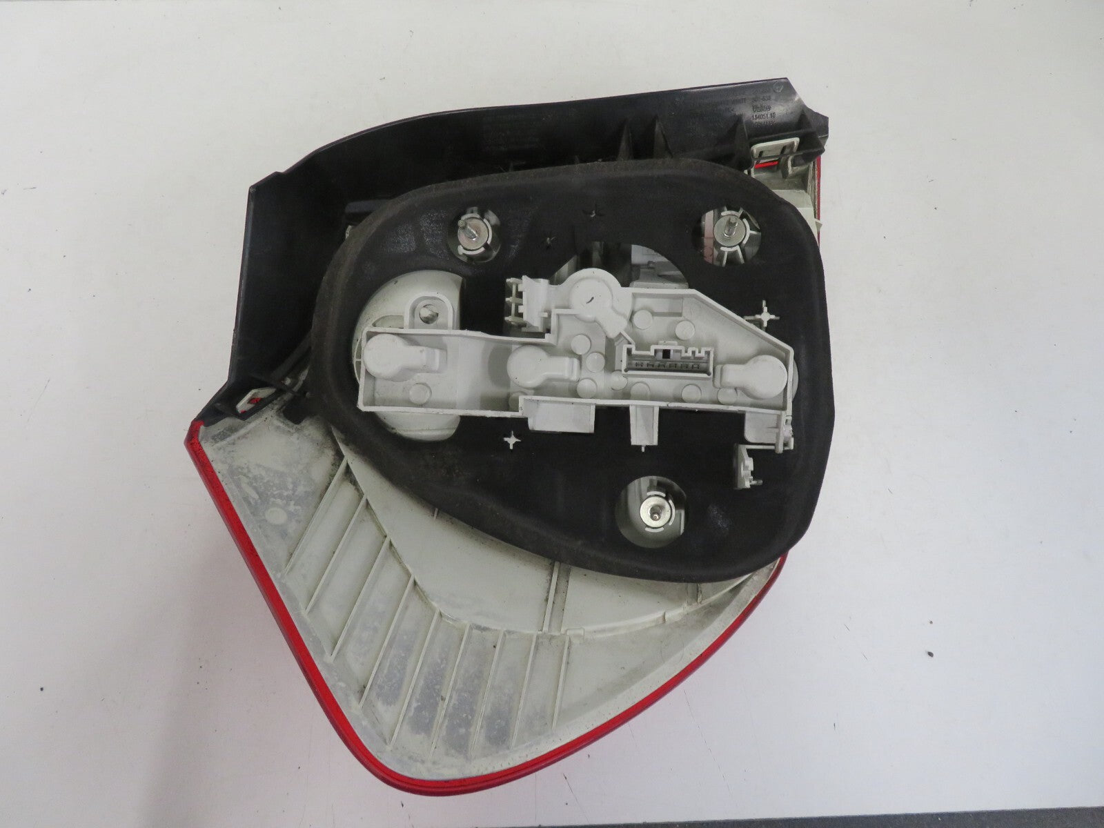 BMW E81 E87 OS DRIVER REAR TAIL LIGHT 7164856 2007-2012 MX1416-16