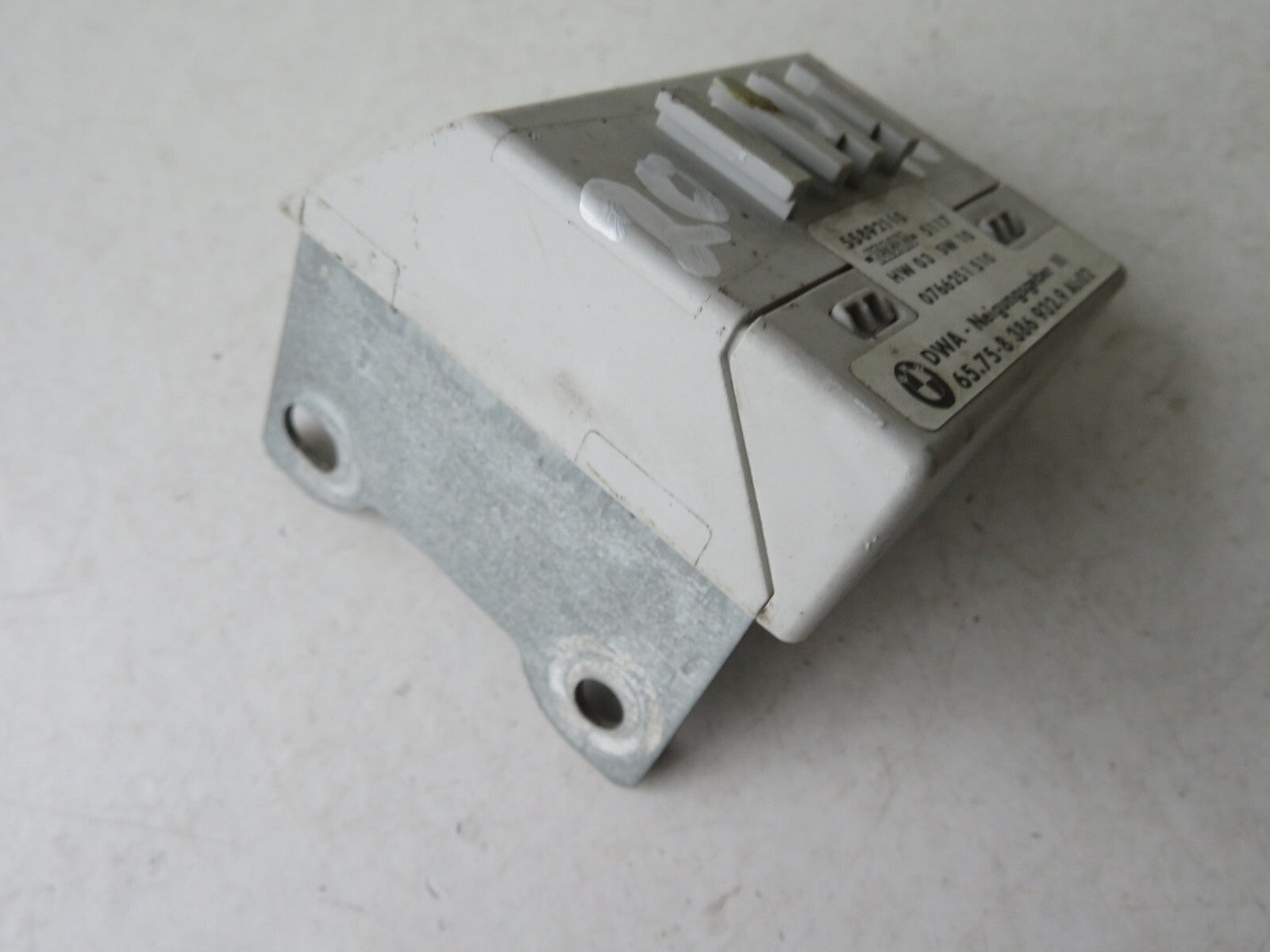 BMW E46 ALARM MODULE 8377308 1997-2006 MIX1332-20