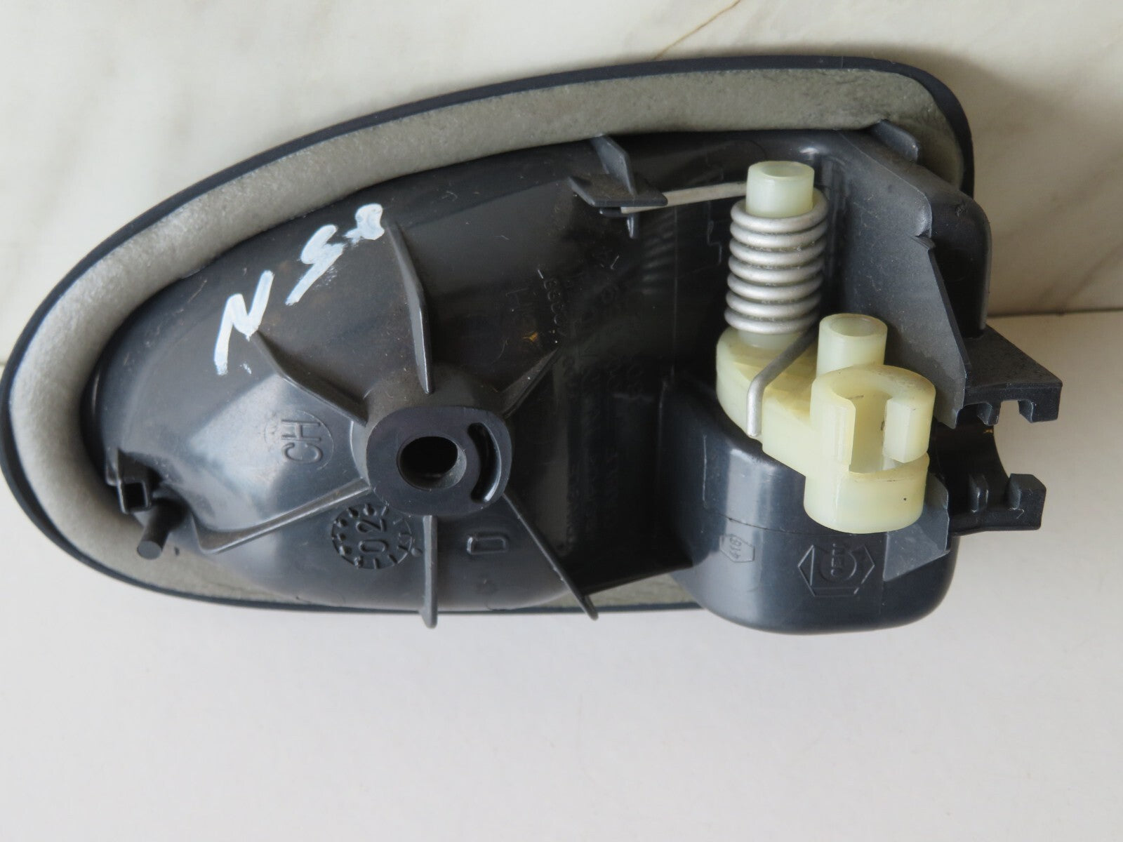 RENAULT SCENIC MK1 NSF INTERIOR DOOR HANDLE 7700415974 1999-2003 AMS1233