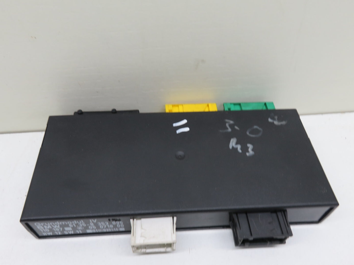 BMW E36 BODY CONTROL MODULE BCM 8353095 1991-1998 1756-11