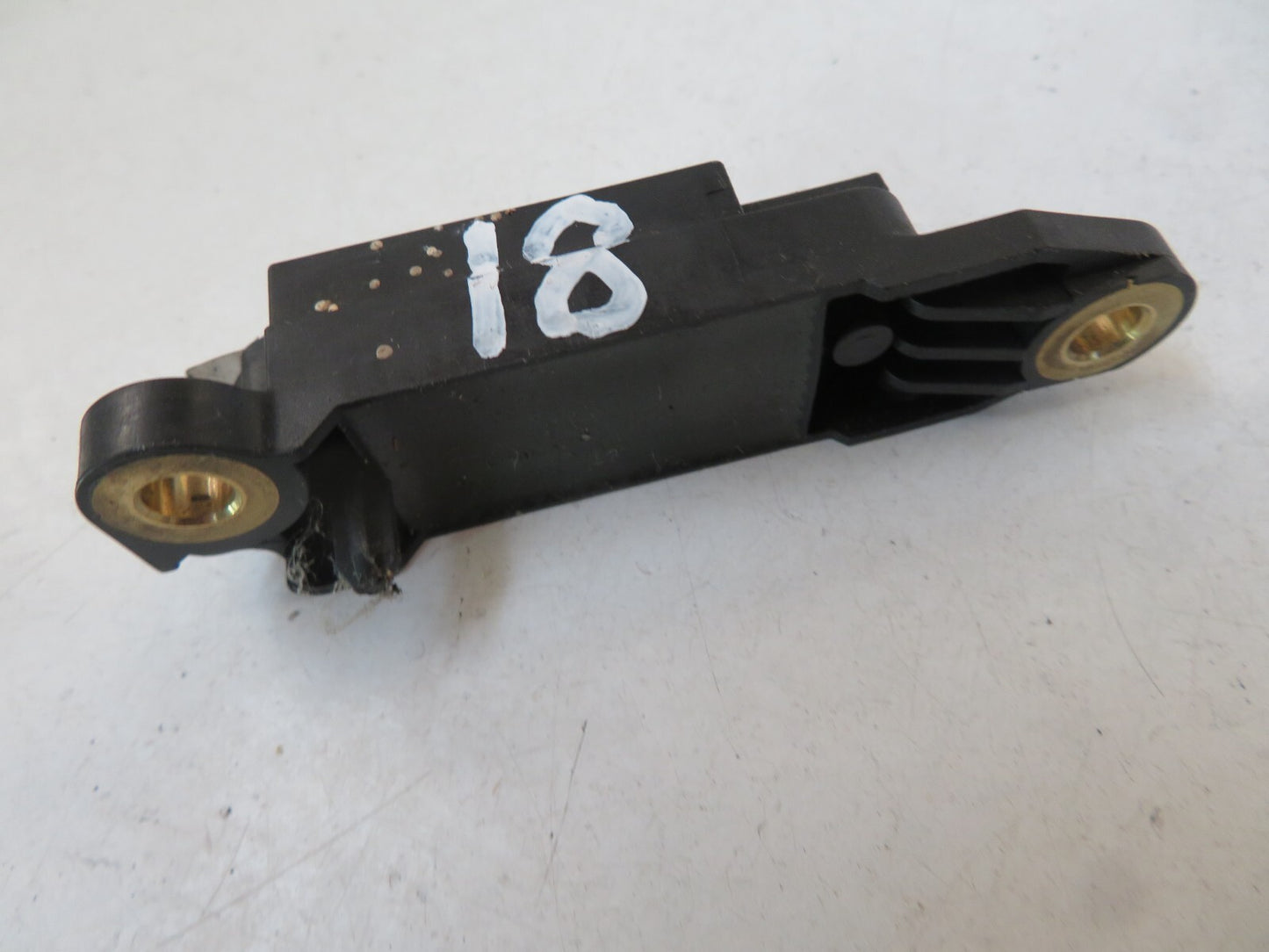 MERCEDES S CLASS W220 IMPACT SENSOR 2208204426 1998-2005 A1415-18