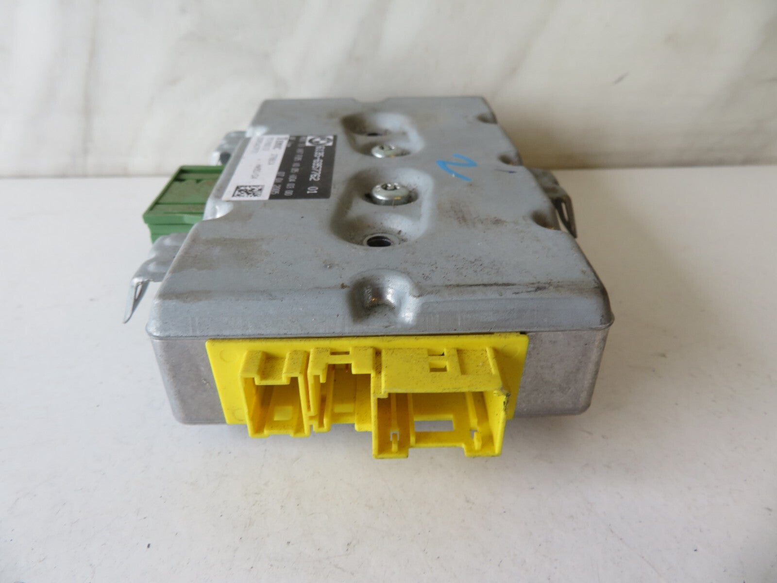 BMW 5 SERIES E60 DOOR CONTROL MODULE ECU 6957762 2004-2007 AMS124-1 SA