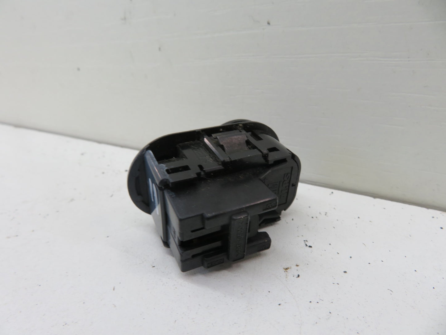 VAUXHALL ZAFIRA A MIRROR CONTROL SWITCH 09226861 ASTRA MERIVA 1999-2005 1353-11