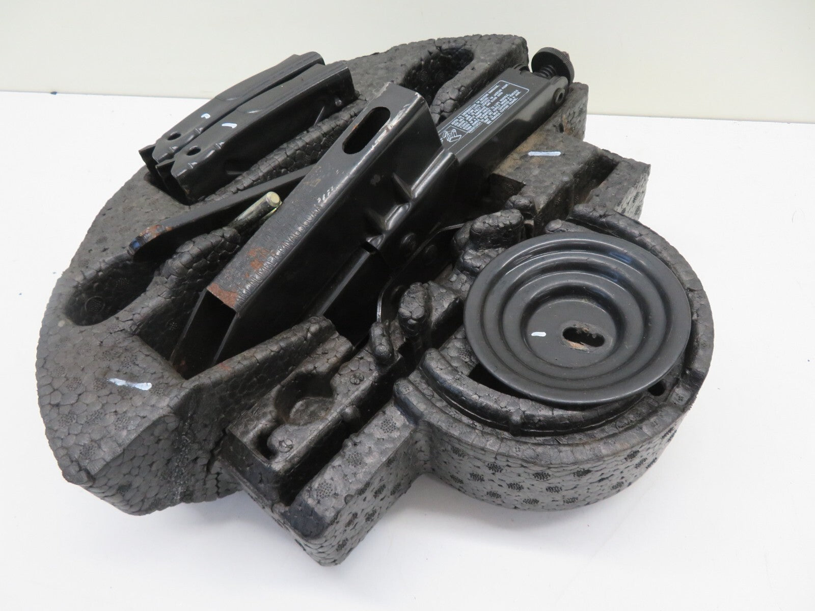 JAGUAR XJR CAR JACK KIT BOOT FOAM 1994-2001 1750-1