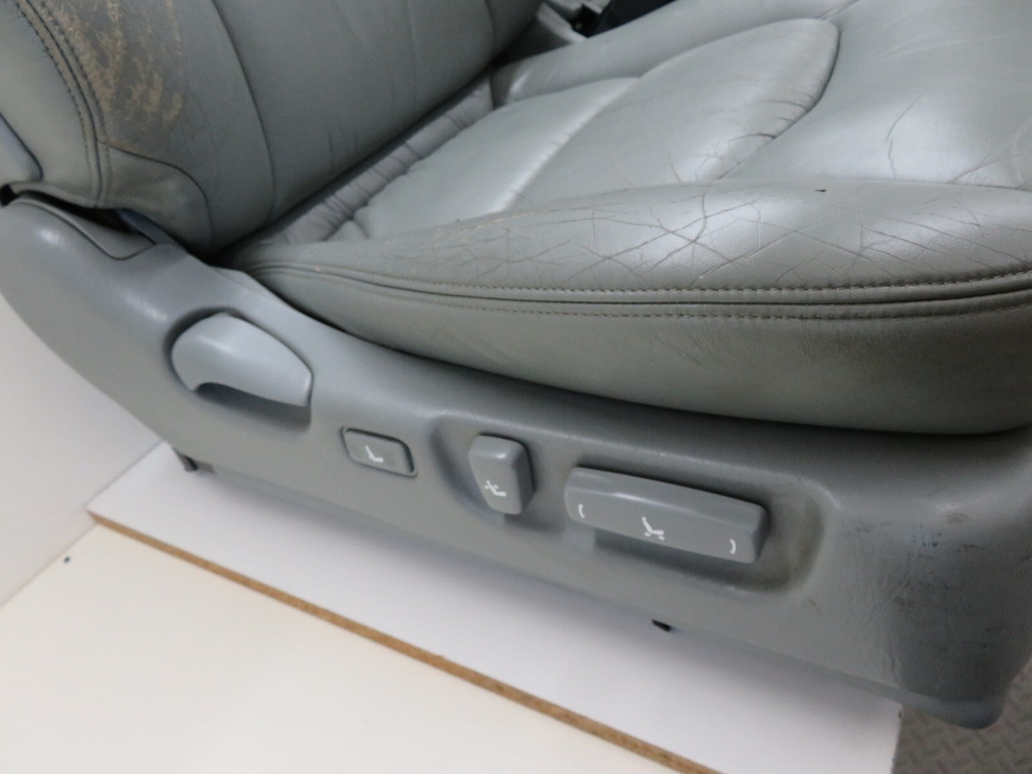 TOYOTA LEXUS SOARER SC400 FRONT GREY LEATHER SEATS PAIR (SEE PHOTOS)  1991-1999
