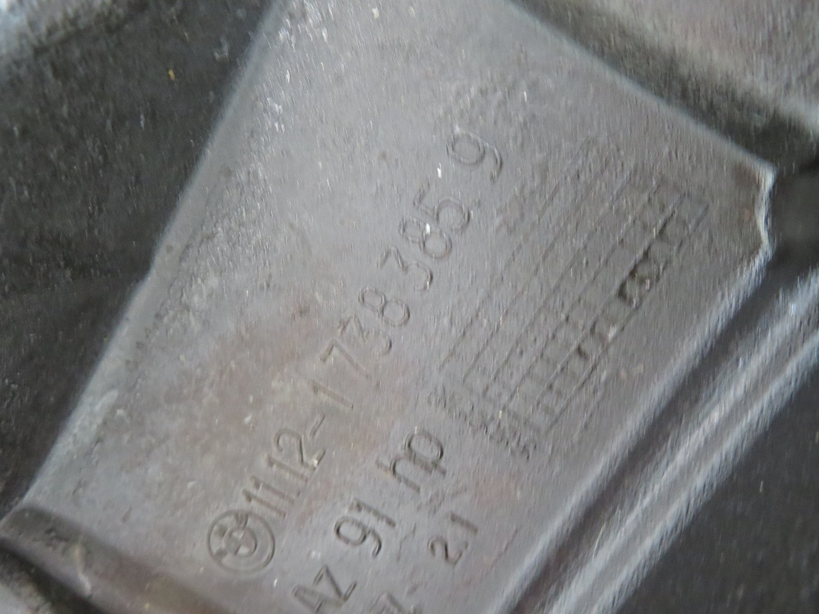 BMW E36 3 SERIES ROCKER CAM COVER 6 CYLINDER 17383859 1990-1999