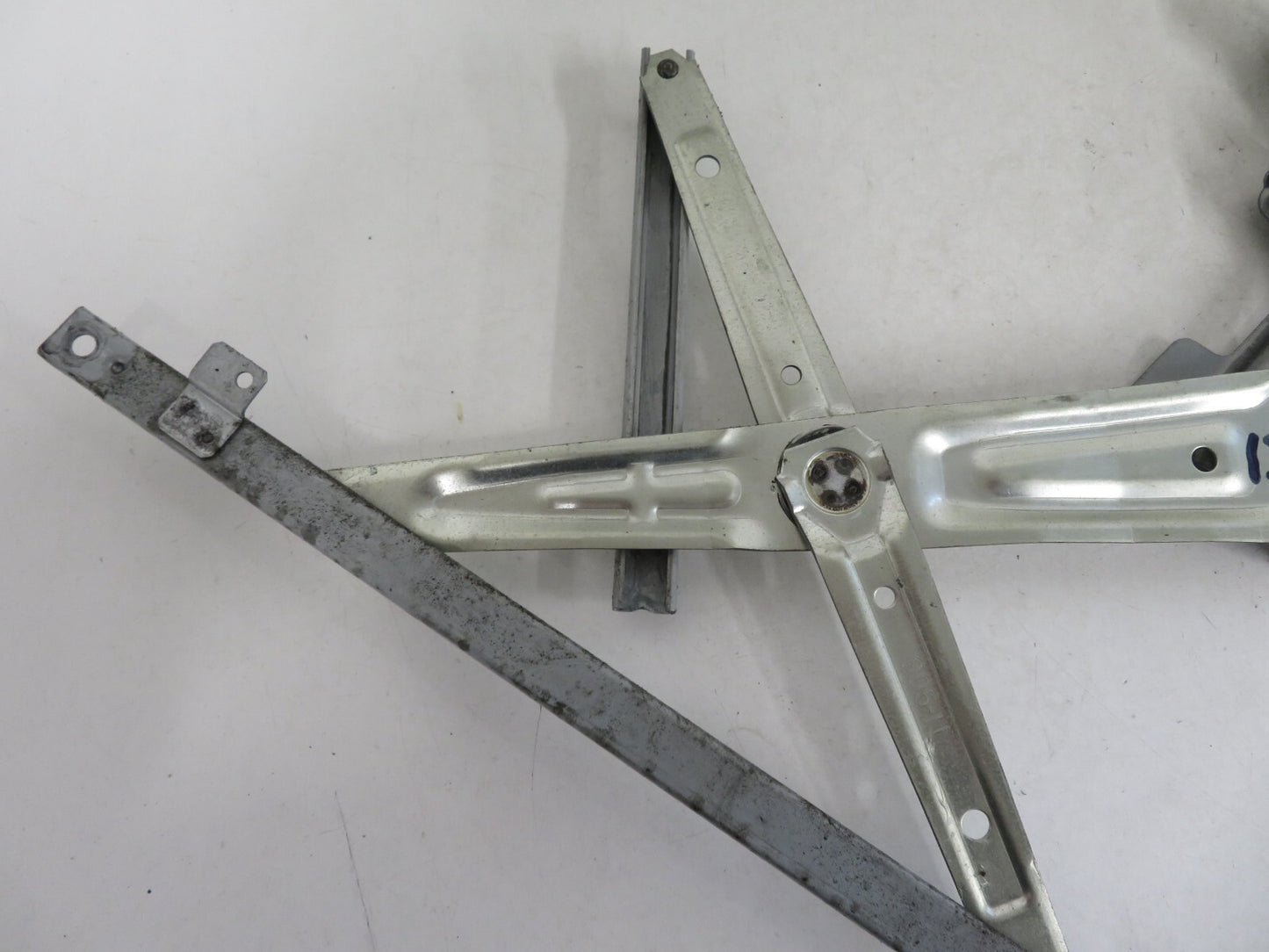 PEUGEOT 4007 OSF WINDOW REGULATOR 2007-2012 1630-13