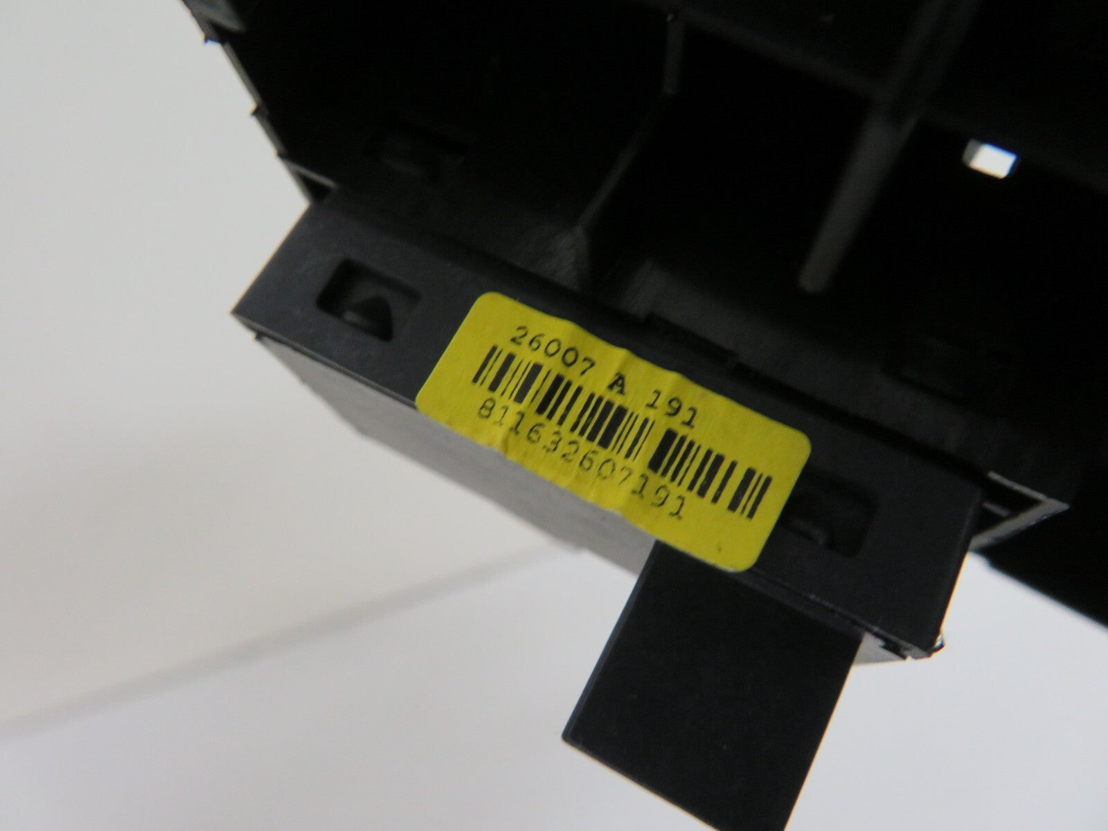 FIAT BRAVO NS PASSENGER DOOR SWITCH 2008-2012 B6-4