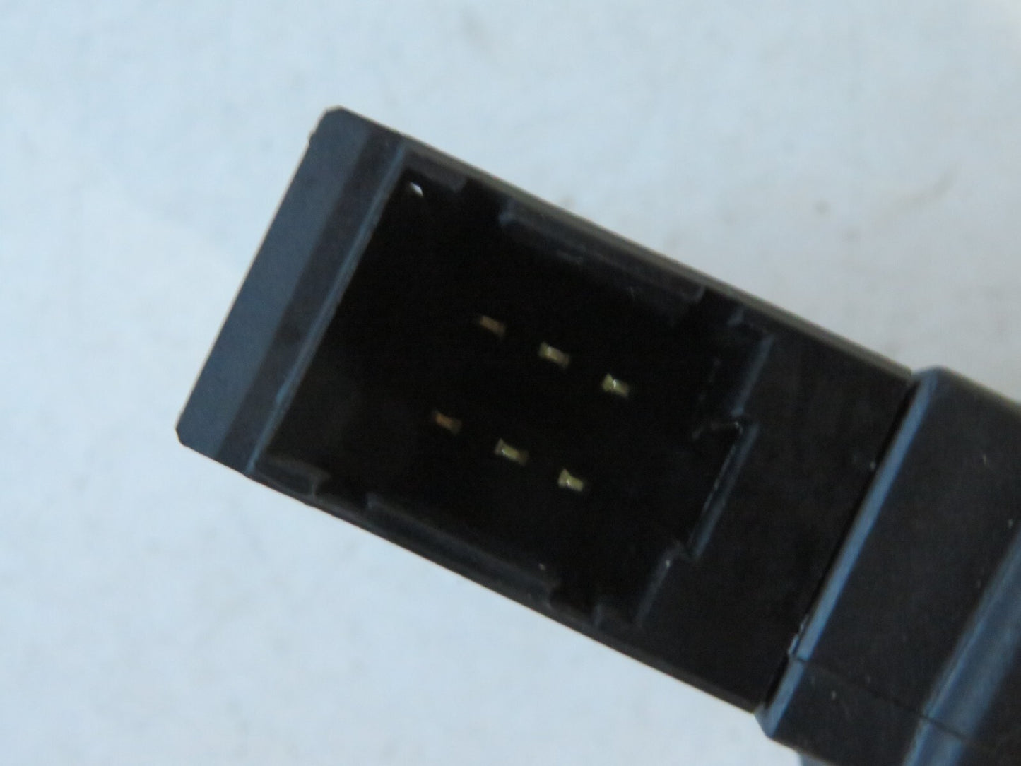 RENAULT LAGUNA ESTATE STEERING VOLUME CONTROLS 7701049643 2001-2005 AMS1433-11