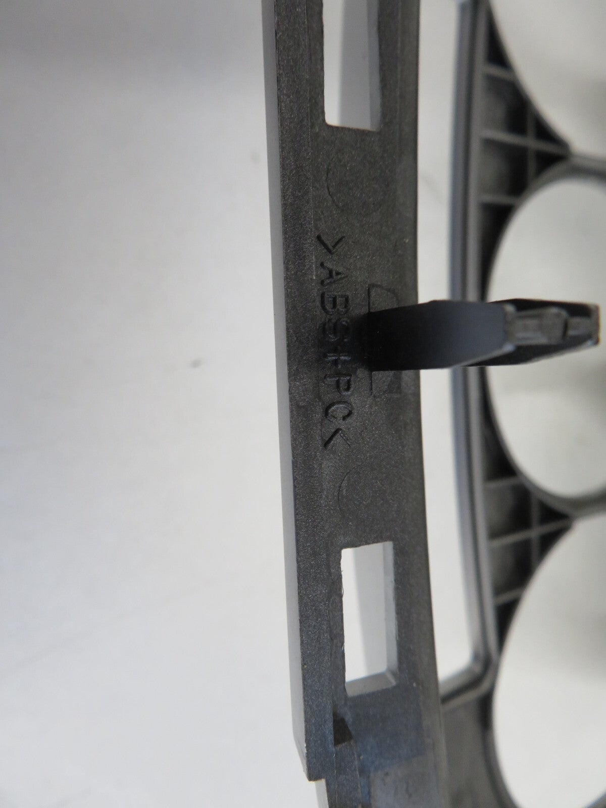 MAZDA 5 RADIO CD HEAD UNIT CC6079EG0 FASCIA TRIM 2006-2010 1511-2