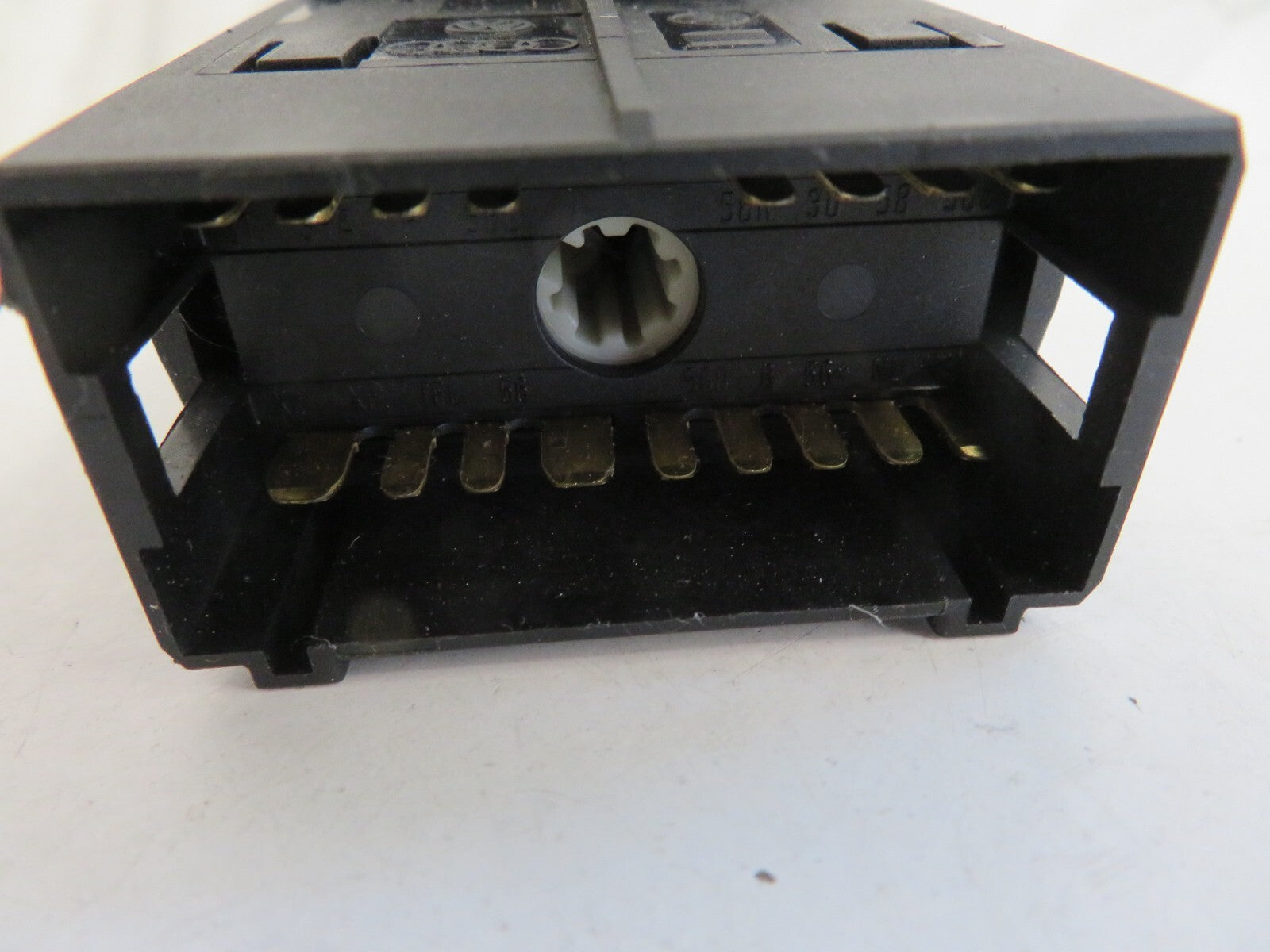 VW GOLF MK4 HEADLIGHT CONTROL MODULE SWITCHES 1998-2004 MIX1730-23