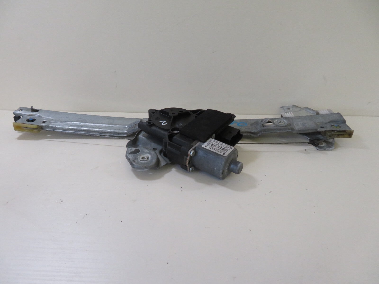 PEUGEOT 308 OSF DRIVER WINDOW REGULATOR MOTOR 9657247580 2007-2013 1422-2