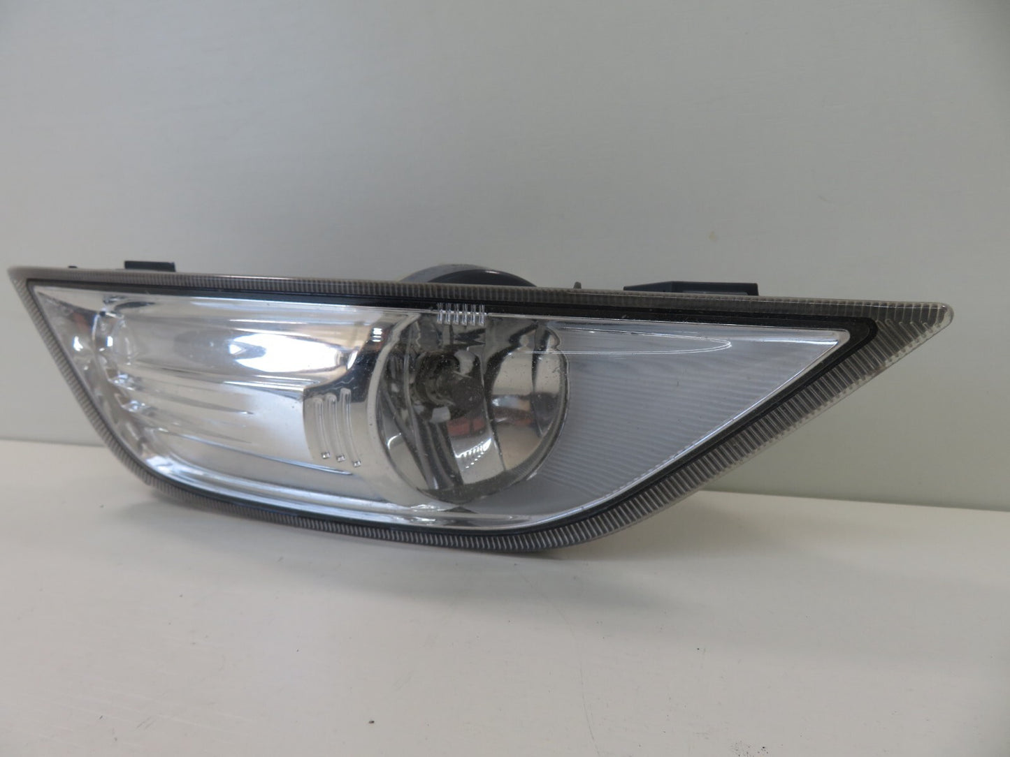 FORD MONDEO MK4 FRONT OS DRIVER FOG LIGHT BS71-15K201-AB 2011-2014 MIX1458-9