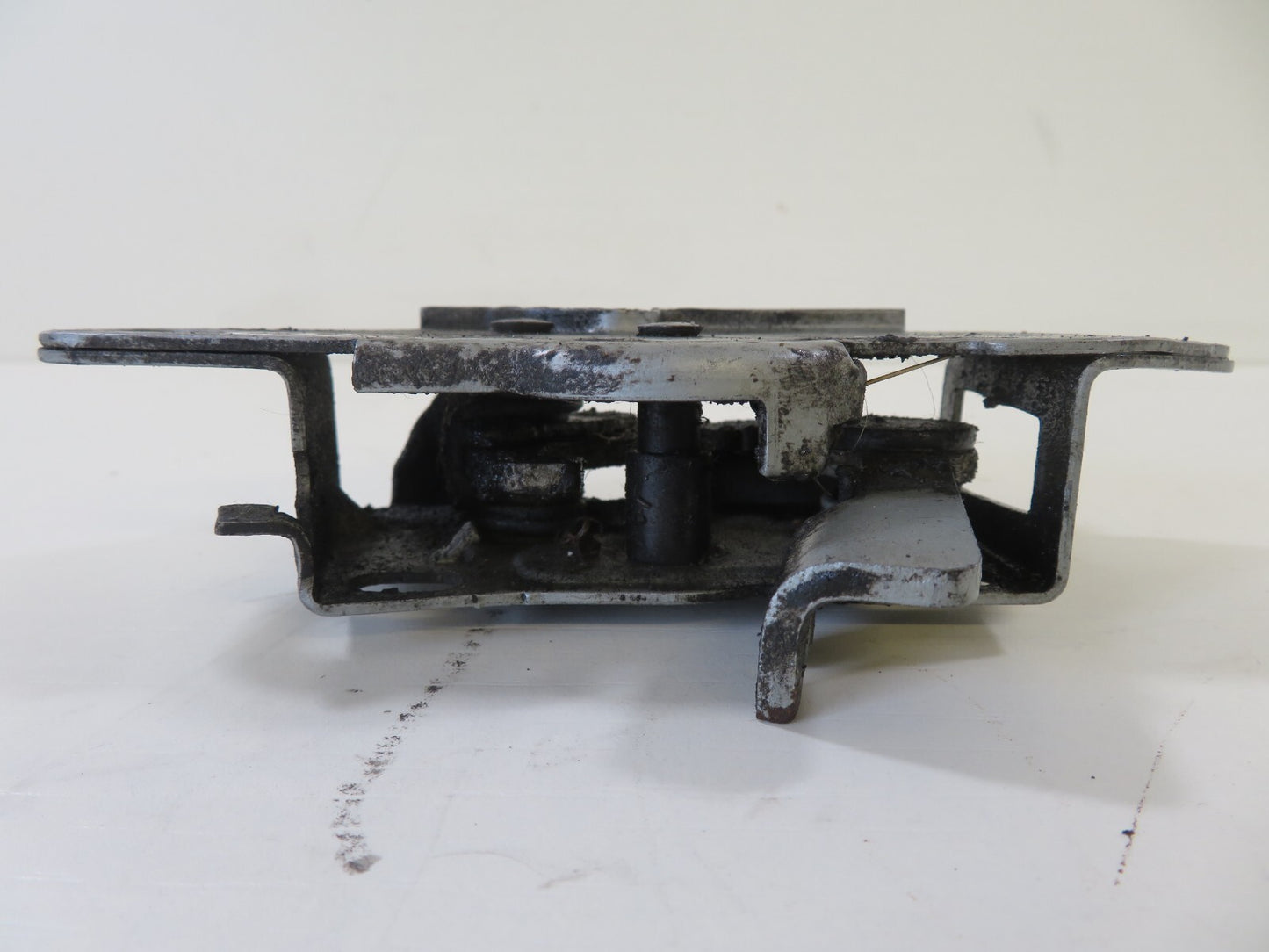 MINI COOPER R50 R52 OS DRIVER BONNET CATCH 2001-2006 1326-10