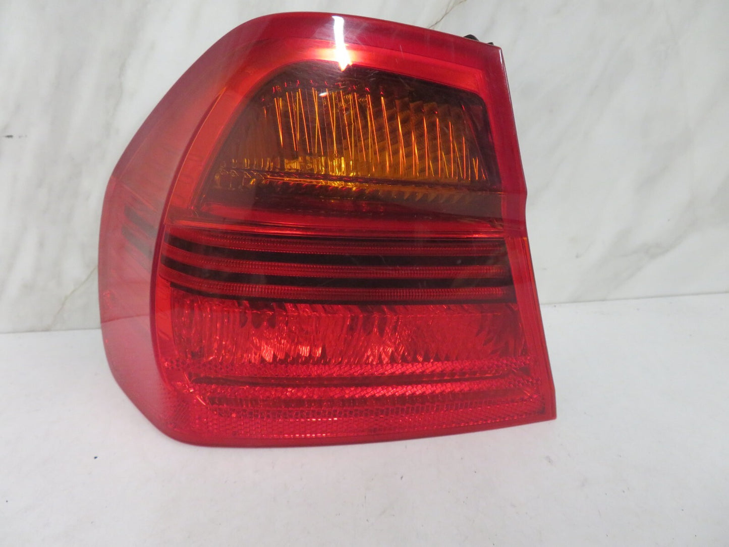BMW 3 SERIES E90 SALOON NS PASSENGER REAR TAIL LIGHT 6937457 2004-2008 MIX1517-5