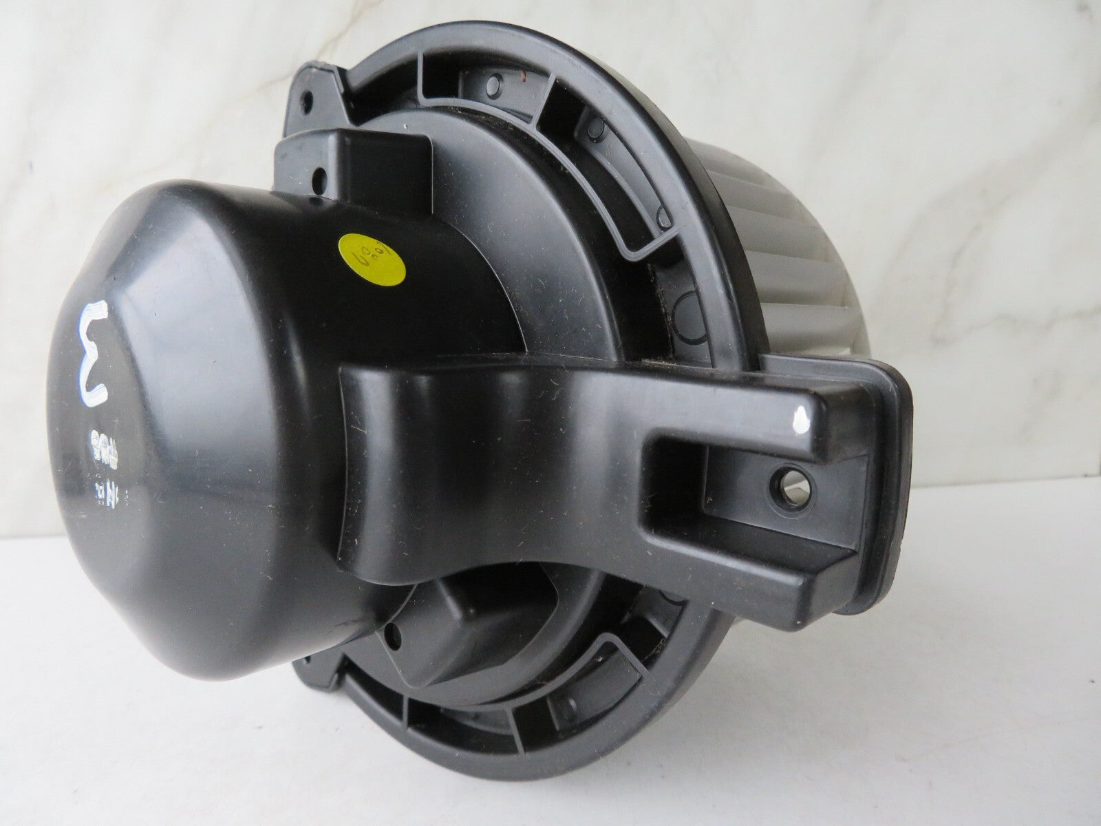 KIA CARENS HEATER BLOWER MOTOR B30883-0230 2006-2012 A1408-3