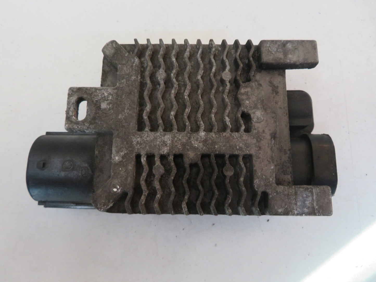 FORD MONDEO MK4 RADIATOR FAN CONTROL MODULE 940002904 2007-2011 A1459-11