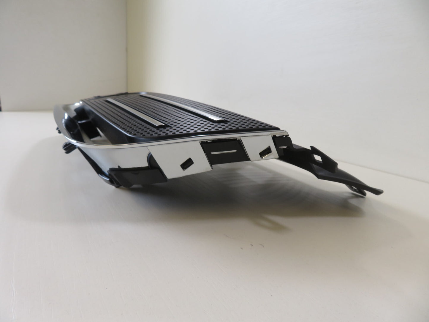 FRONT GRILLE FOR FIAT IDEA 2003-2008 FT07023GAN