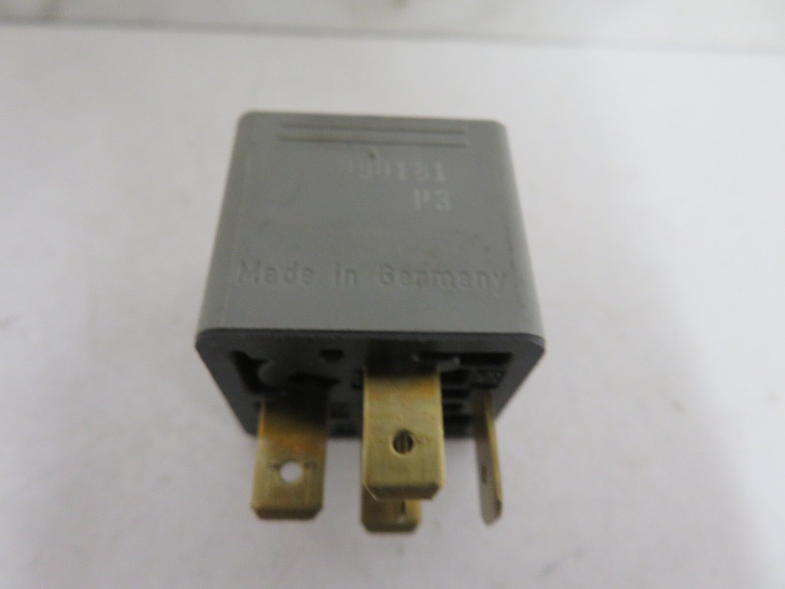 SAAB 93 9-3 BOSCH RELAY 1626239 1998-2002 SB29
