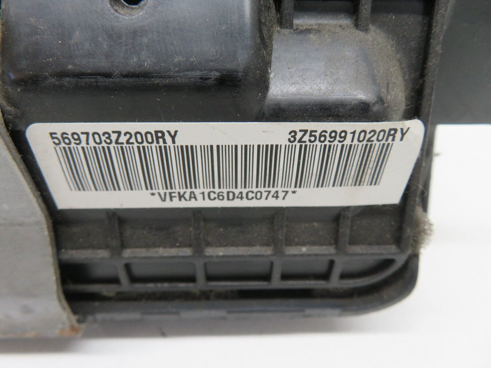 HYUNDAI I40 FRONT KNEE AIR BAG 2011-2015 A581-3