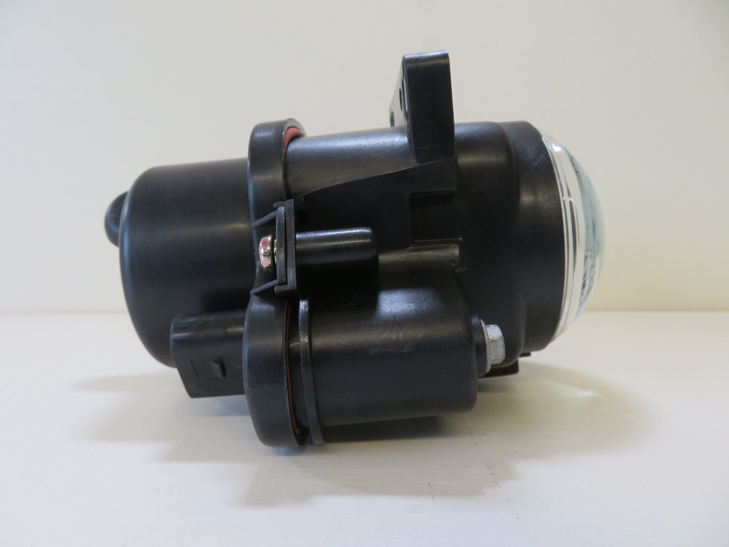 FRONT FOG LIGHT LEFT SIDE NS FOR AUDI A6 1997-2004 19-5084-05-2