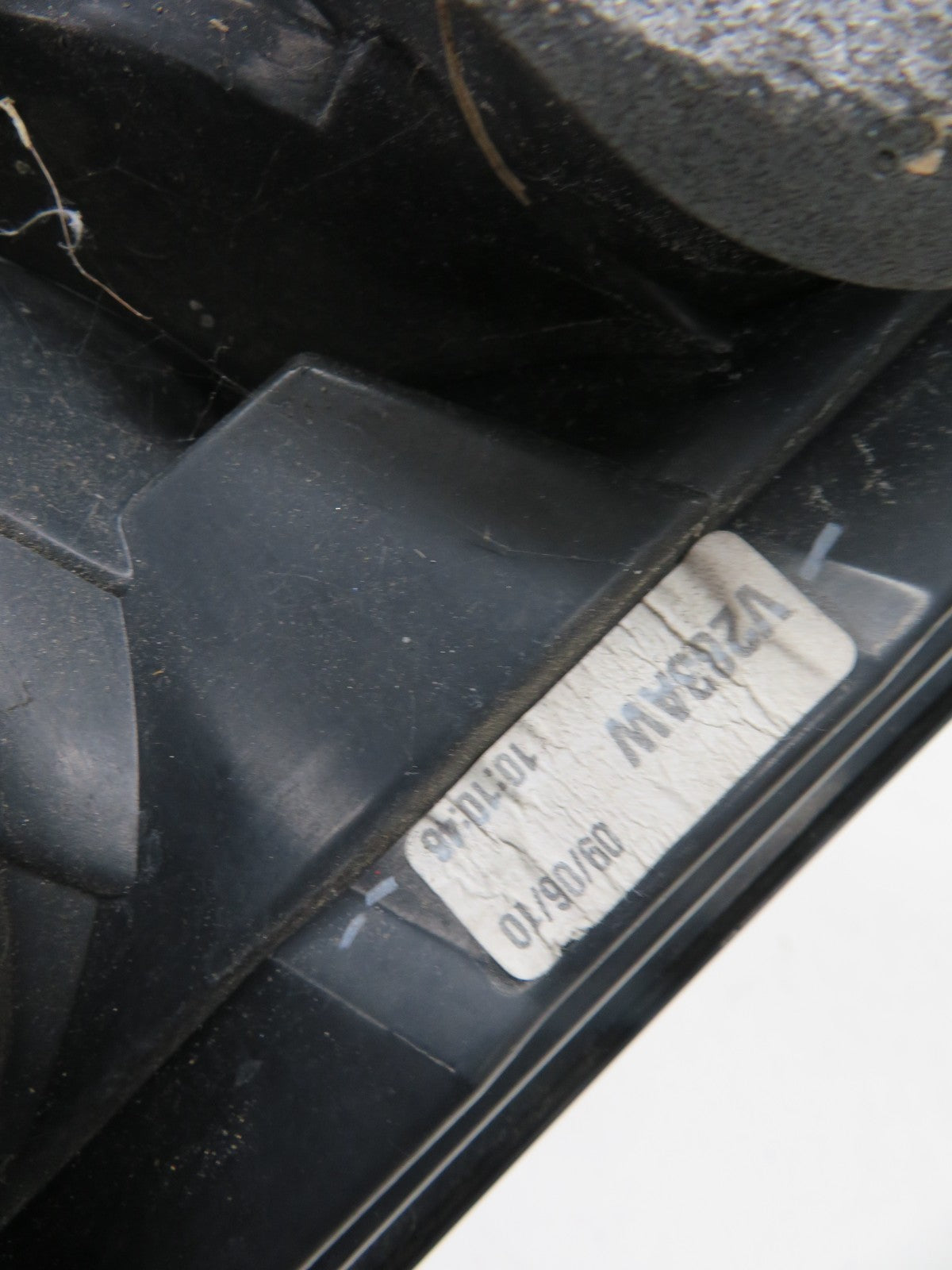 HONDA CIVIC MK8 REAR CENTER TAIL LIGHT HANDLE 2006-2011