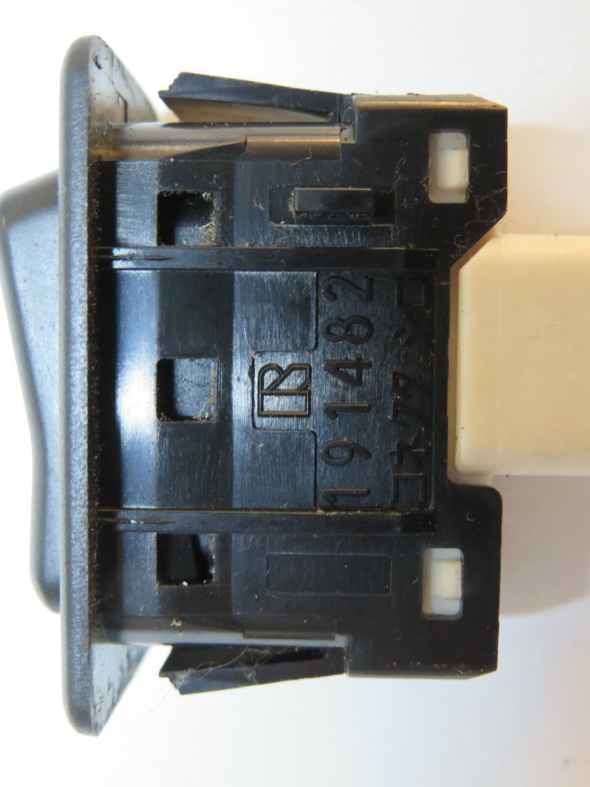 MAZDA RX8 RX-8 HEATED SEAT SWITCH 2003-2008 KF56 NO2 SA