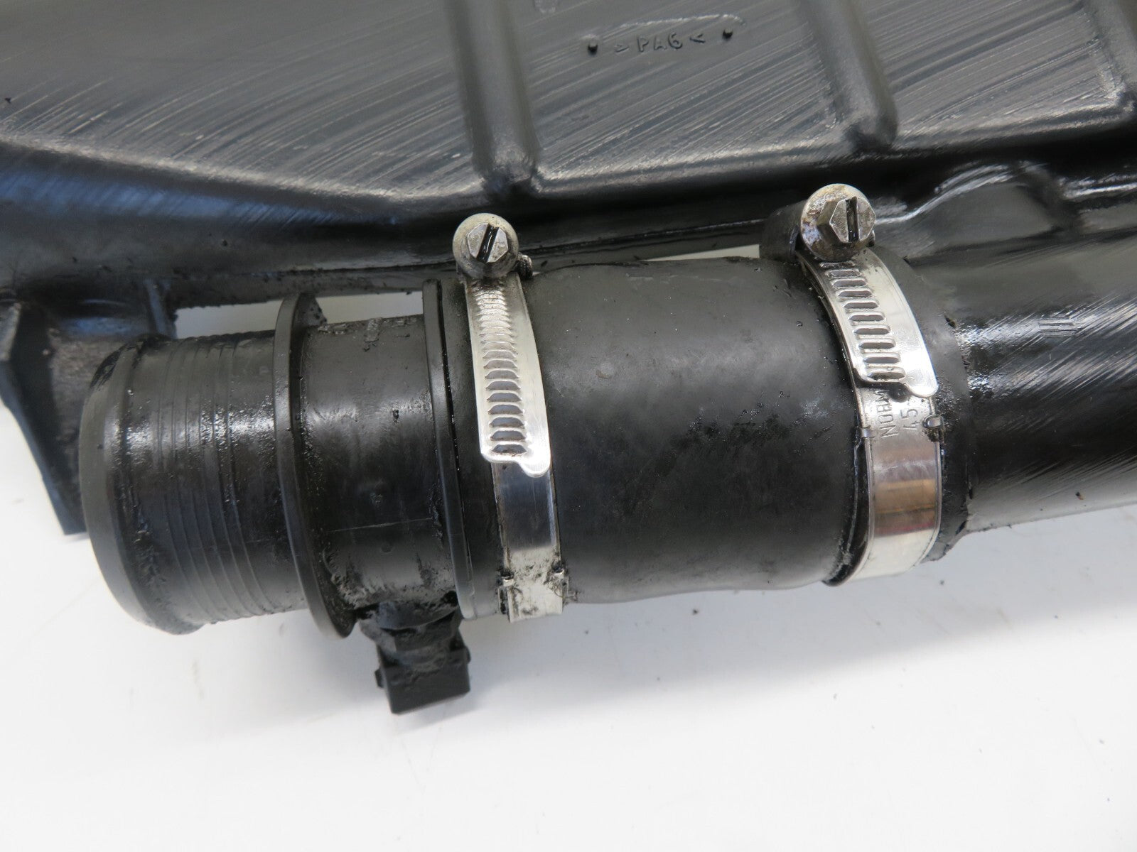 LAND ROVER FREELANDER 1 DIESEL AIR INTAKE PIPE 1997-2006