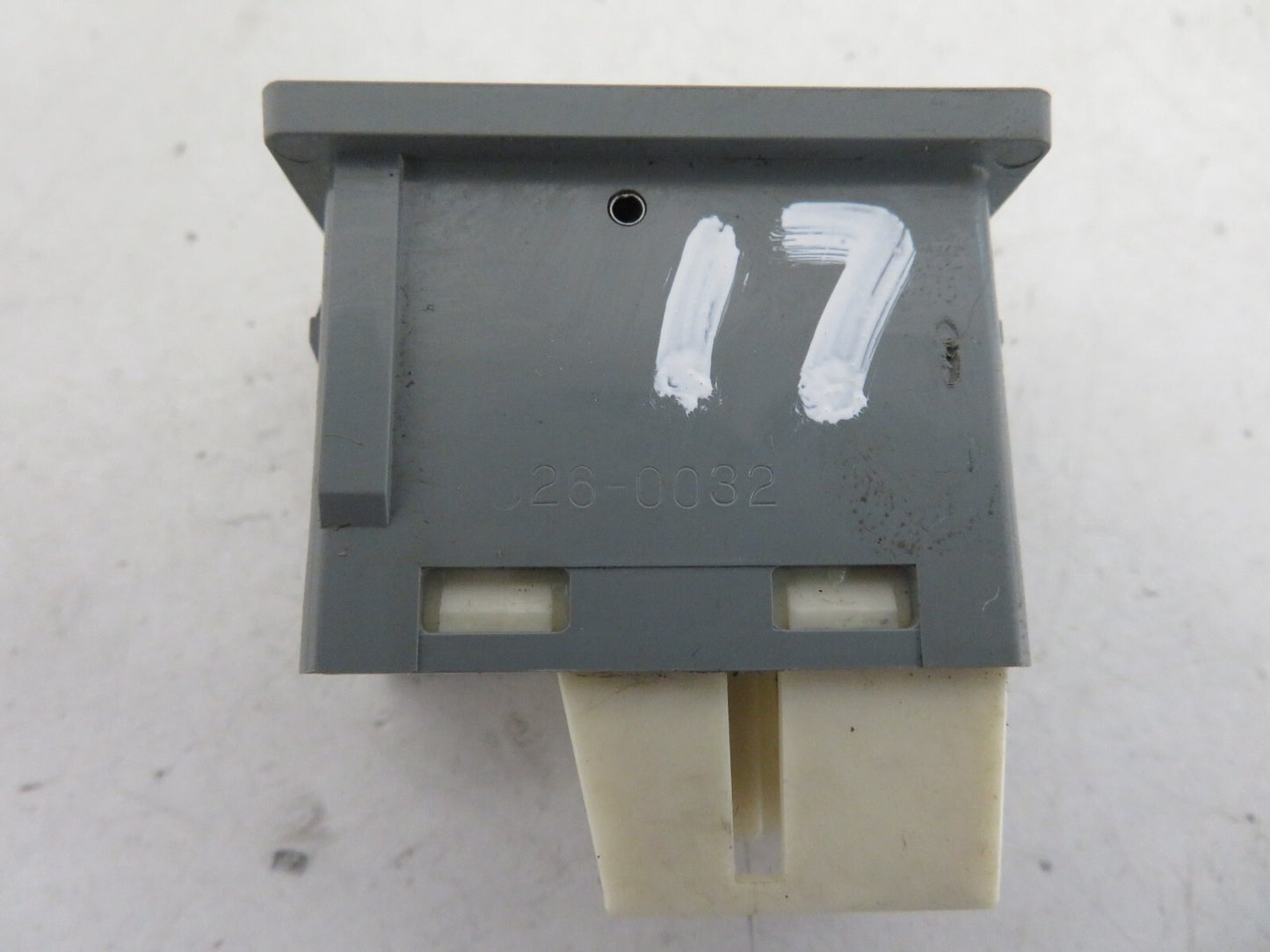 TOYOTA LEXUS SOARER SC400 DOOR REMOTE LOCK SWITCH 1991-2000 1417-17