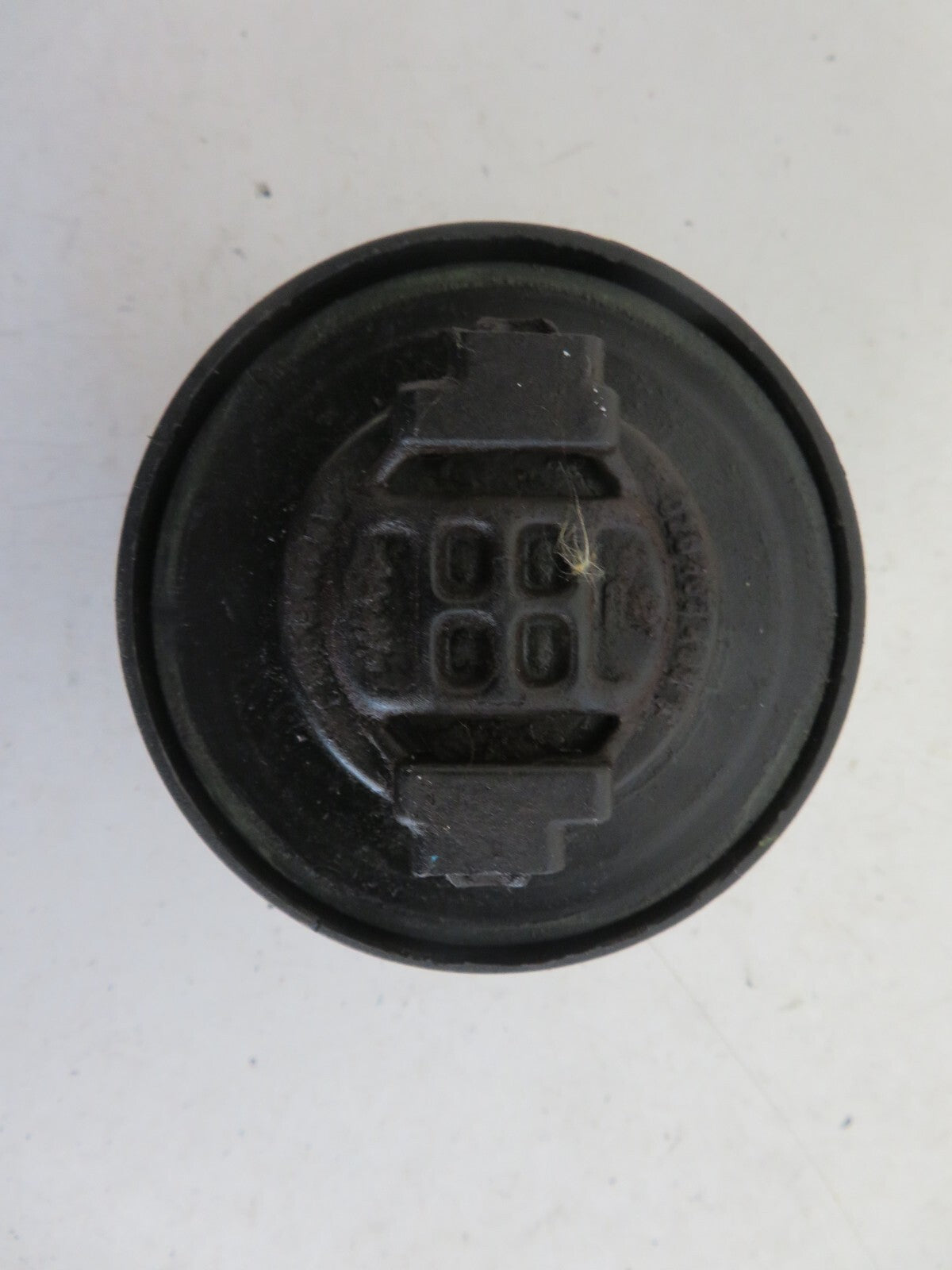 SKODA FABIA MK1 ENGINE OIL CAP 1999-2004 1402-8