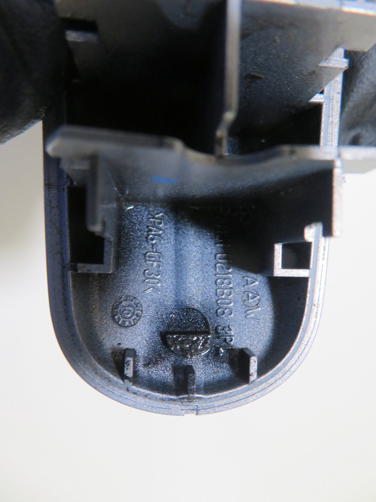 FORD C MAX GRAND NSF PASSENGER DOOR HANDLE END CAP 2011-2015 1724-11