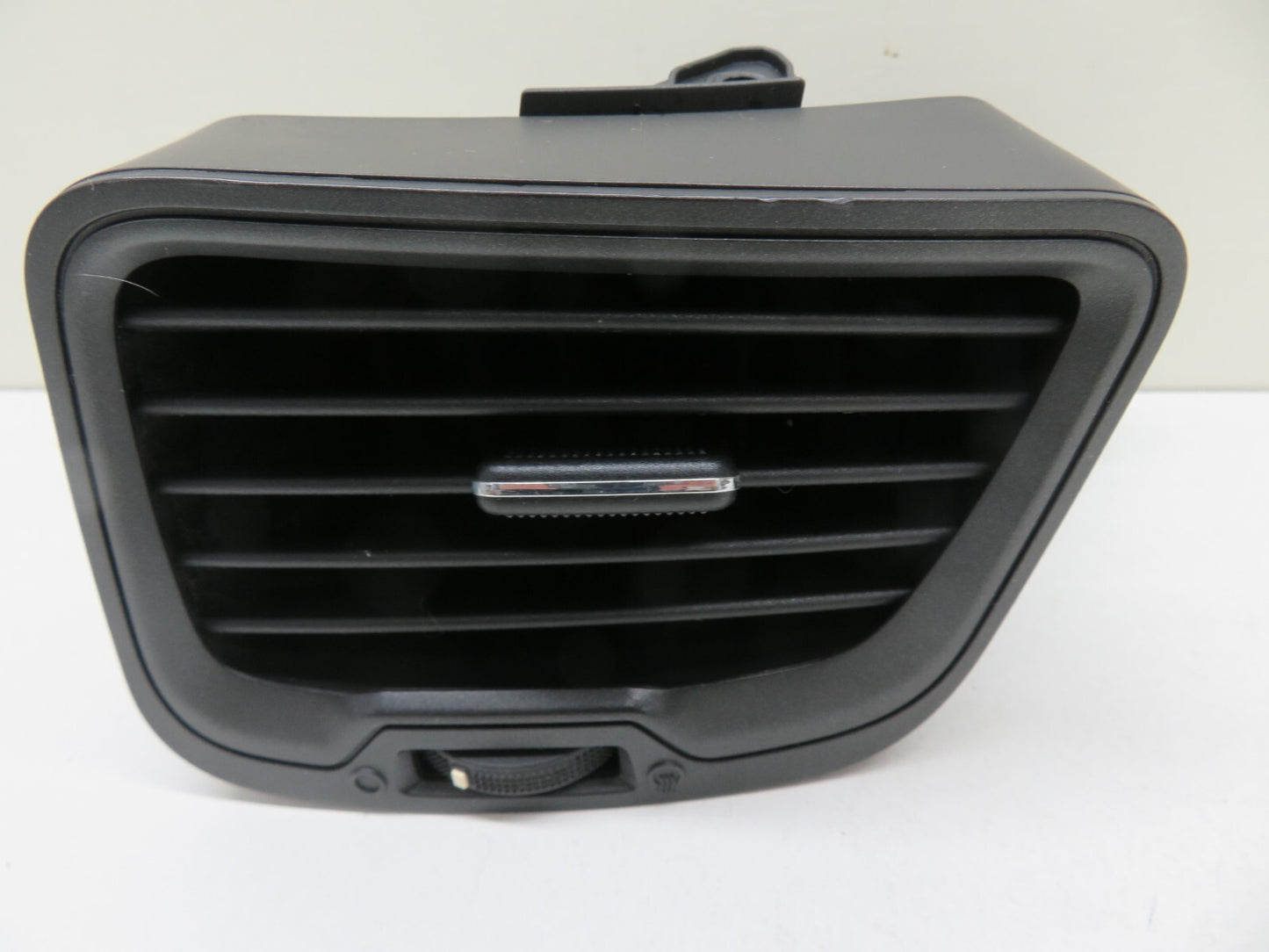 KIA RIO NS PASSENGER DASHBOARD AIR VENT 97480-1W000 2011-2014 #1247-4