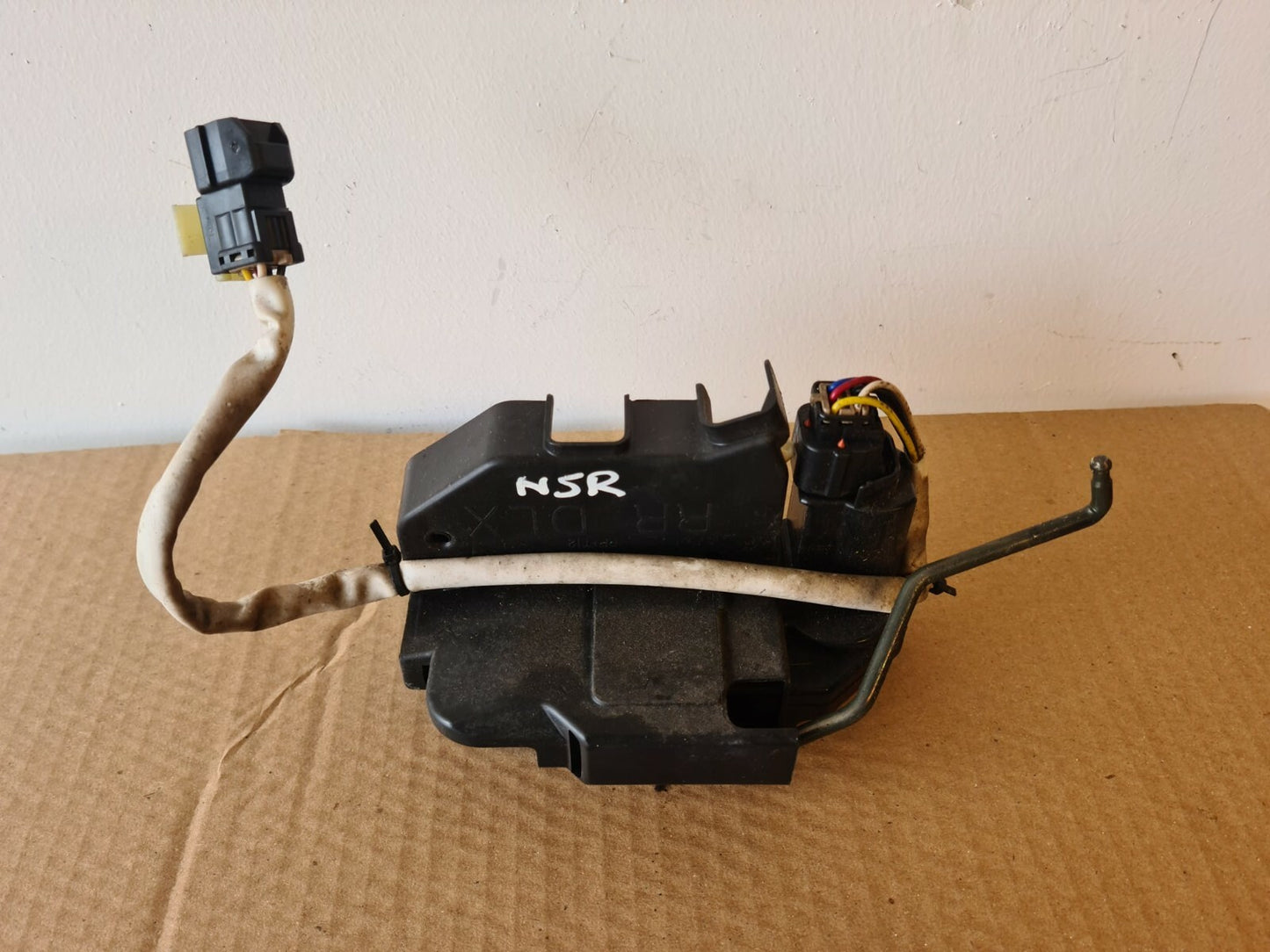 HYUNDAI GETZ NSR DOOR LOCK CATCH 2002-2005 A30