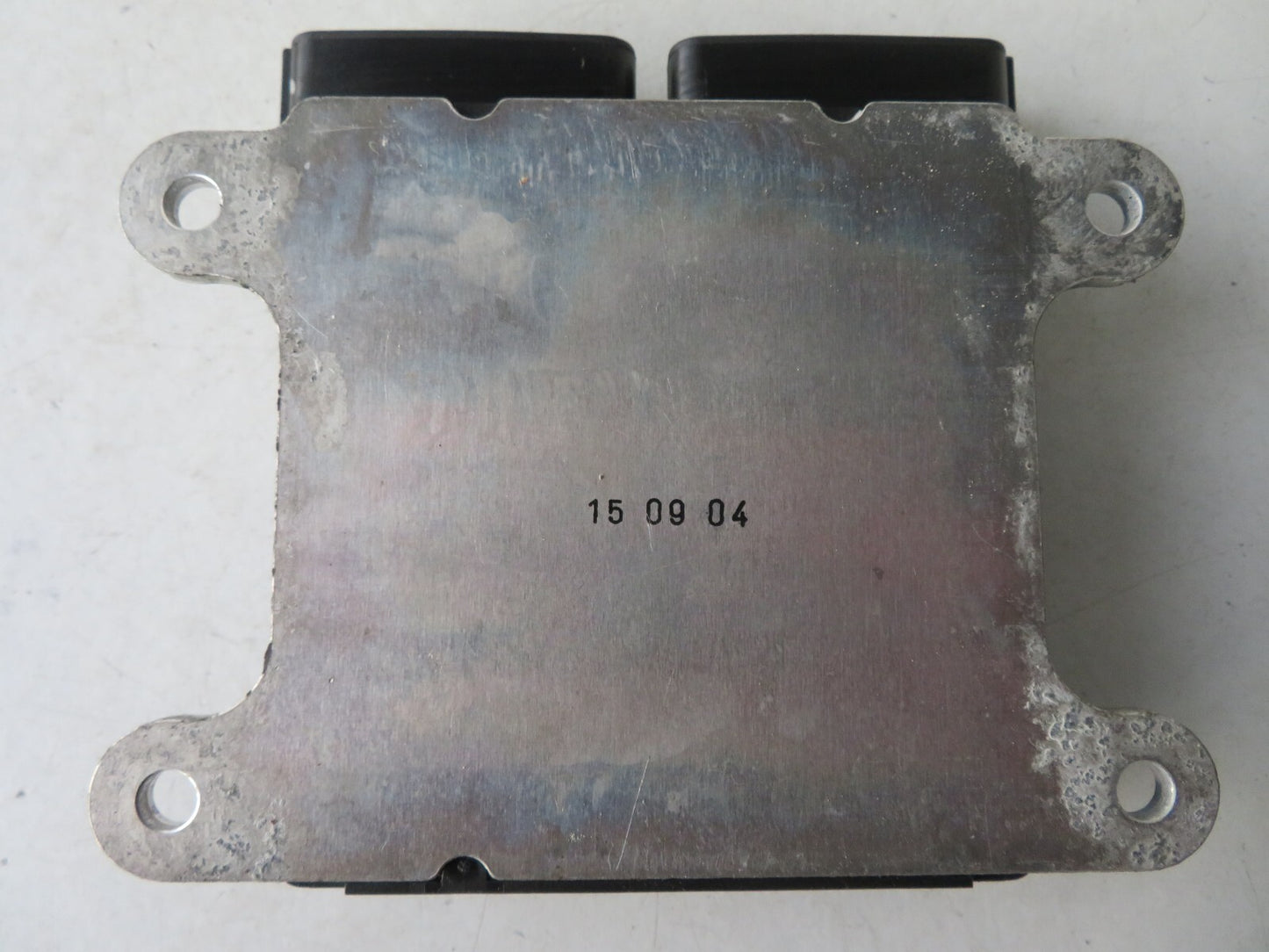 VAUXHALL VECTRA C 3.0CDTI INJECTION CONTROL UNIT 8972586910 2002-2008 MIXA1517-6