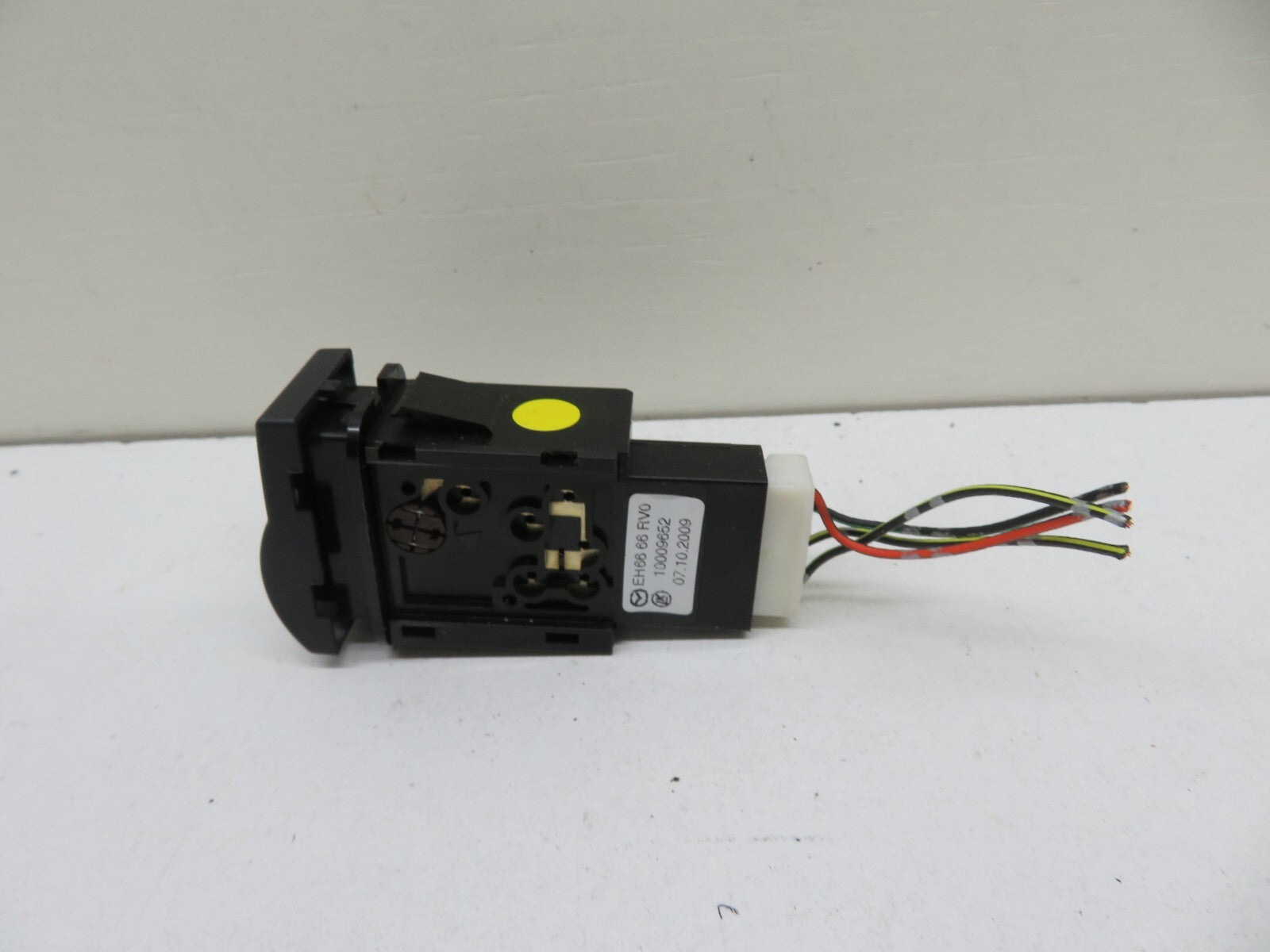 MAZDA CX7 RVM SWITCH EH6666RV0 2008-2012 1414-10