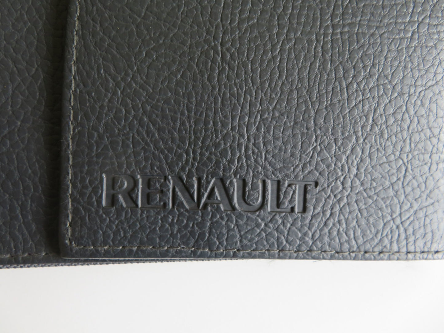 RENAULT SCENIC OWNERS MANUAL WITH FOLDER 2003-2006 HM4-20