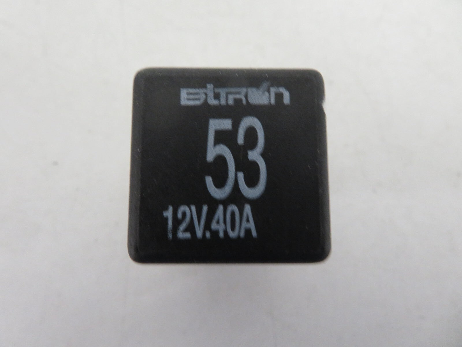 VOLKSWAGEN VW BEETLE 53 141951253B RELAY 1998-2005 1614-14