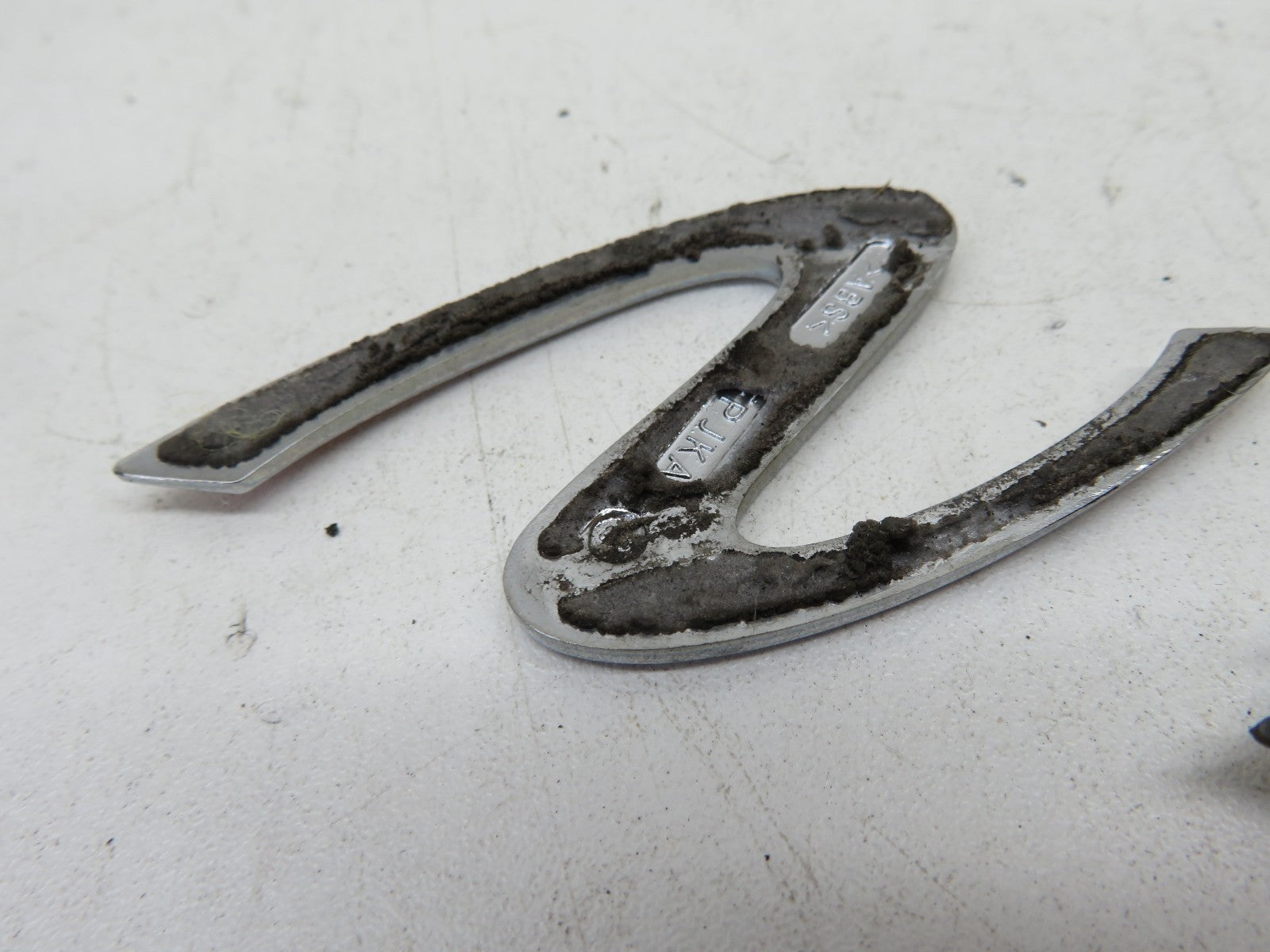 FORD S MAX REAR BOOT BADGE 2006-2010 1302-15