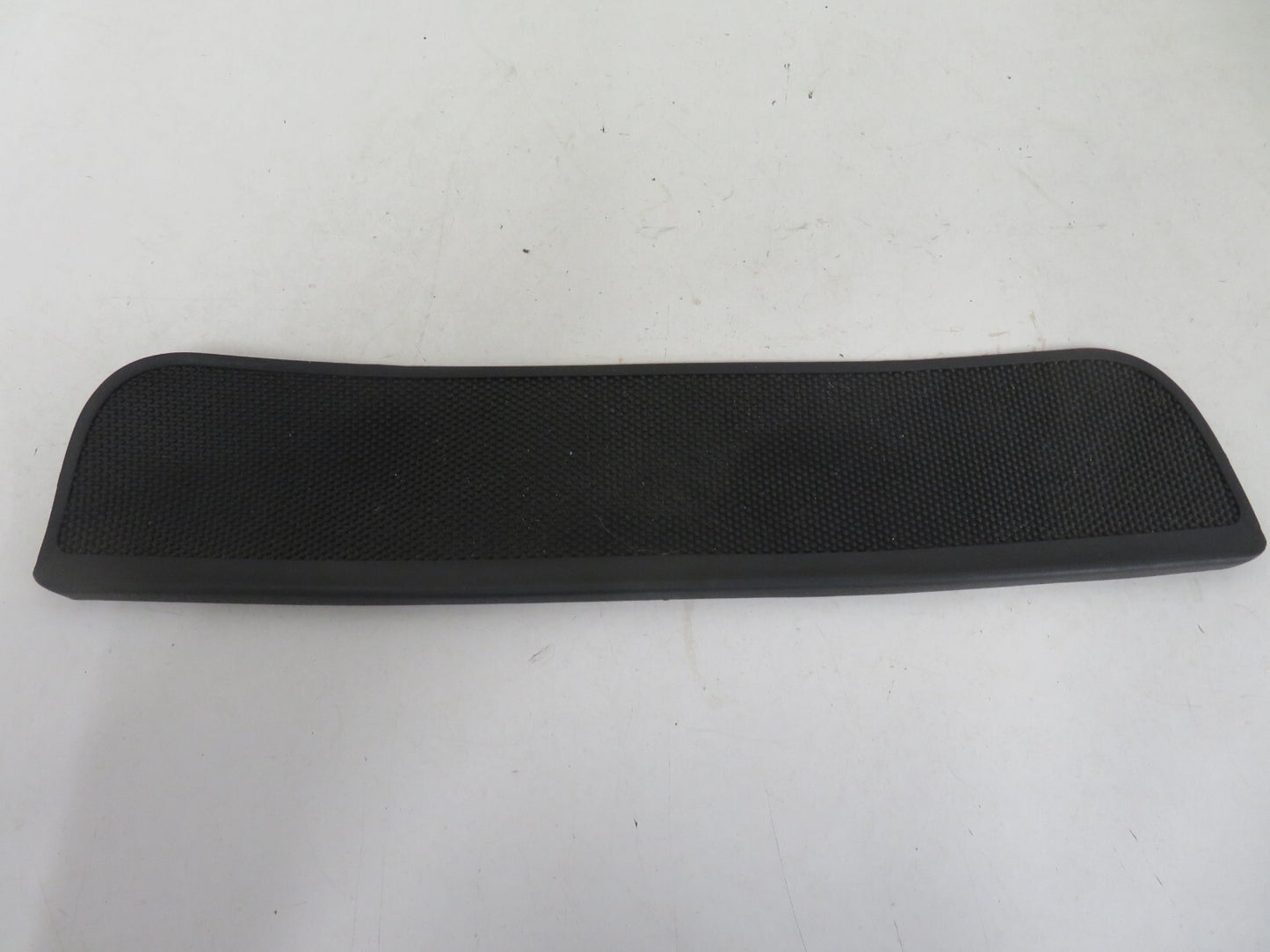ROVER 75 DASHBOARD RUBBER INSERT TRIM FAH100330PMA 1999-2005 1516-15