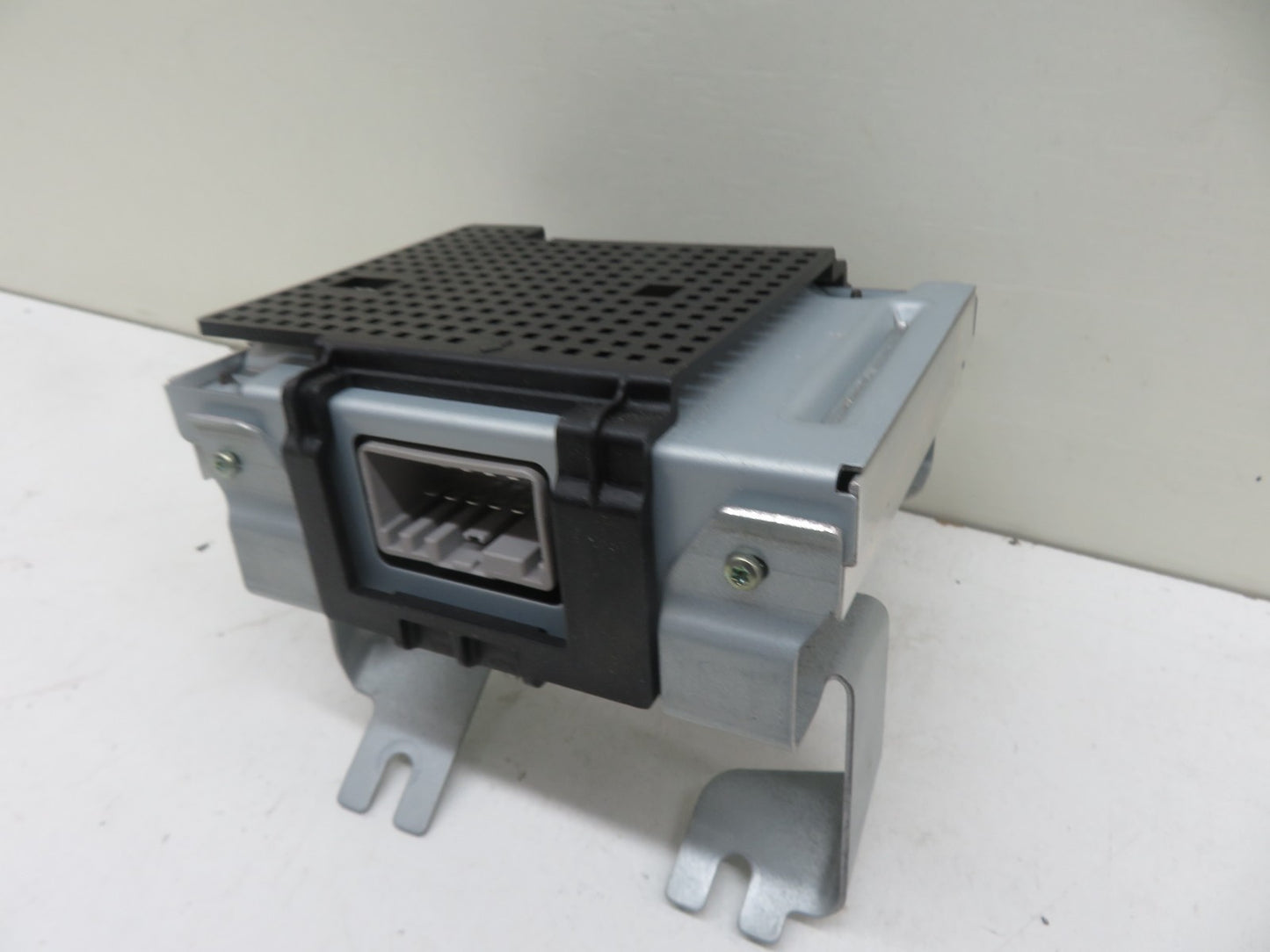 VAUXHALL MOKKA INVERTER CONTROL MODULE 95907291 2012-2016 1600-4