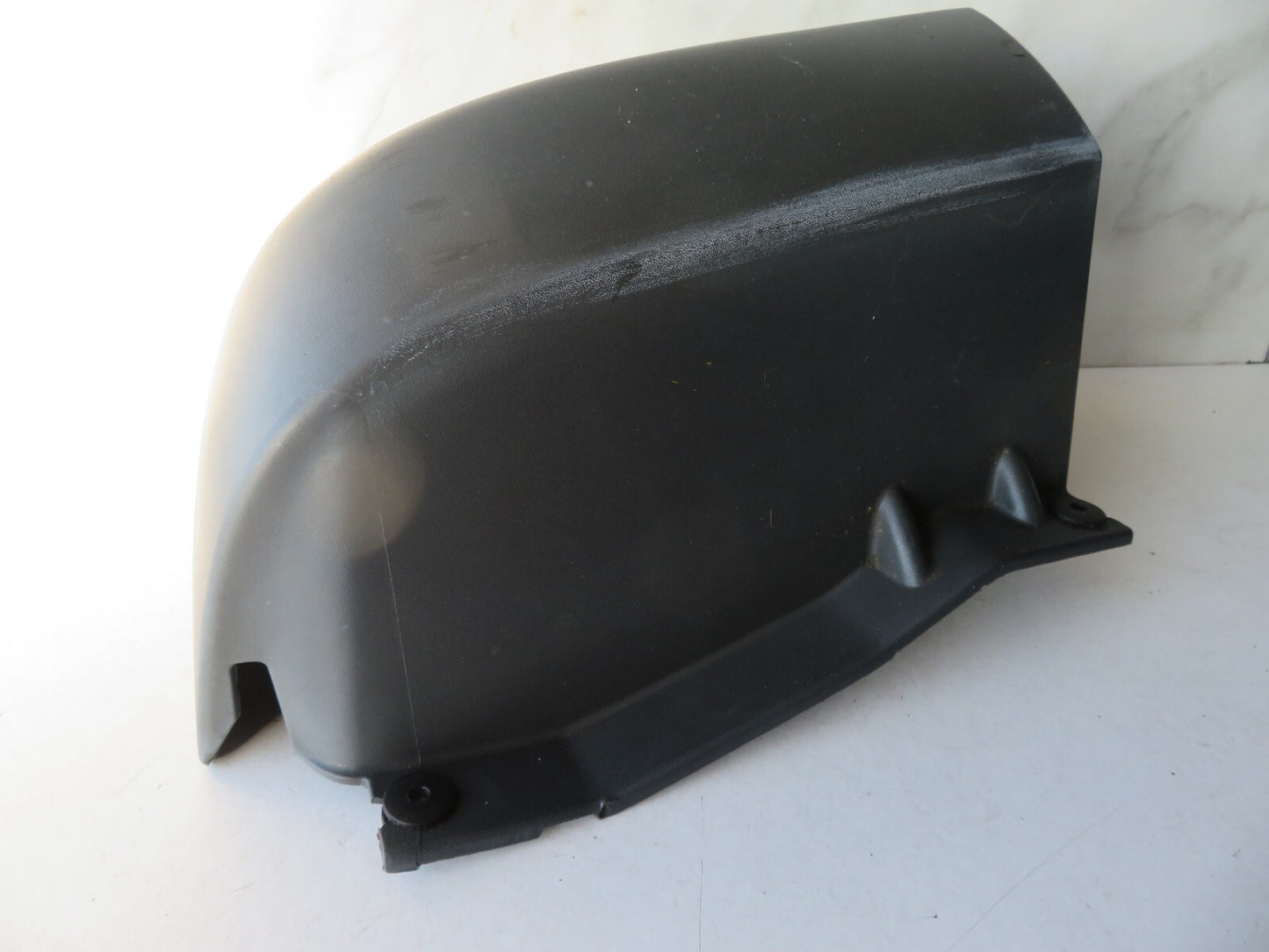 RENAULT TRAFFIC VIVARO OS DRIVER REAR BUMPER TRIM 8200011484 2001-14 AS14-9