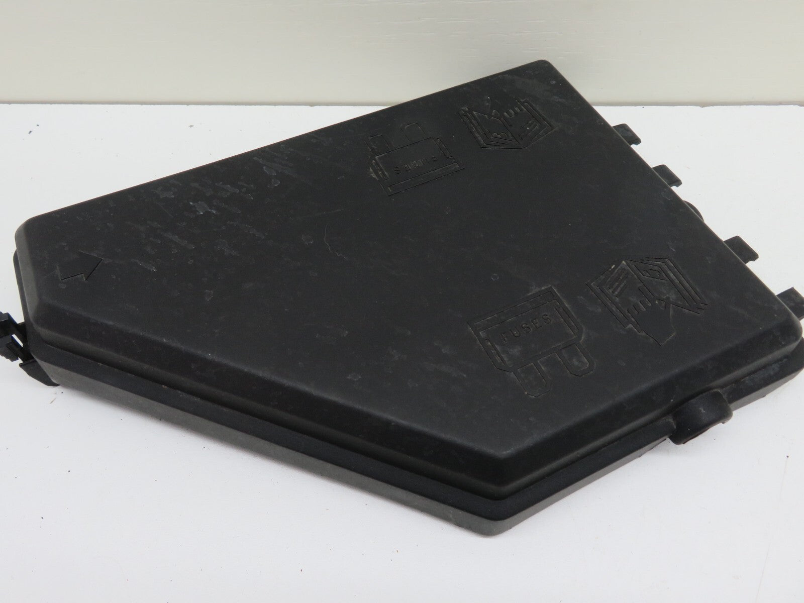 LAND ROVER FREELANDER 1 ENGINE BAY FUSE BOX COVER YQH101070 1998-2004 1310-13