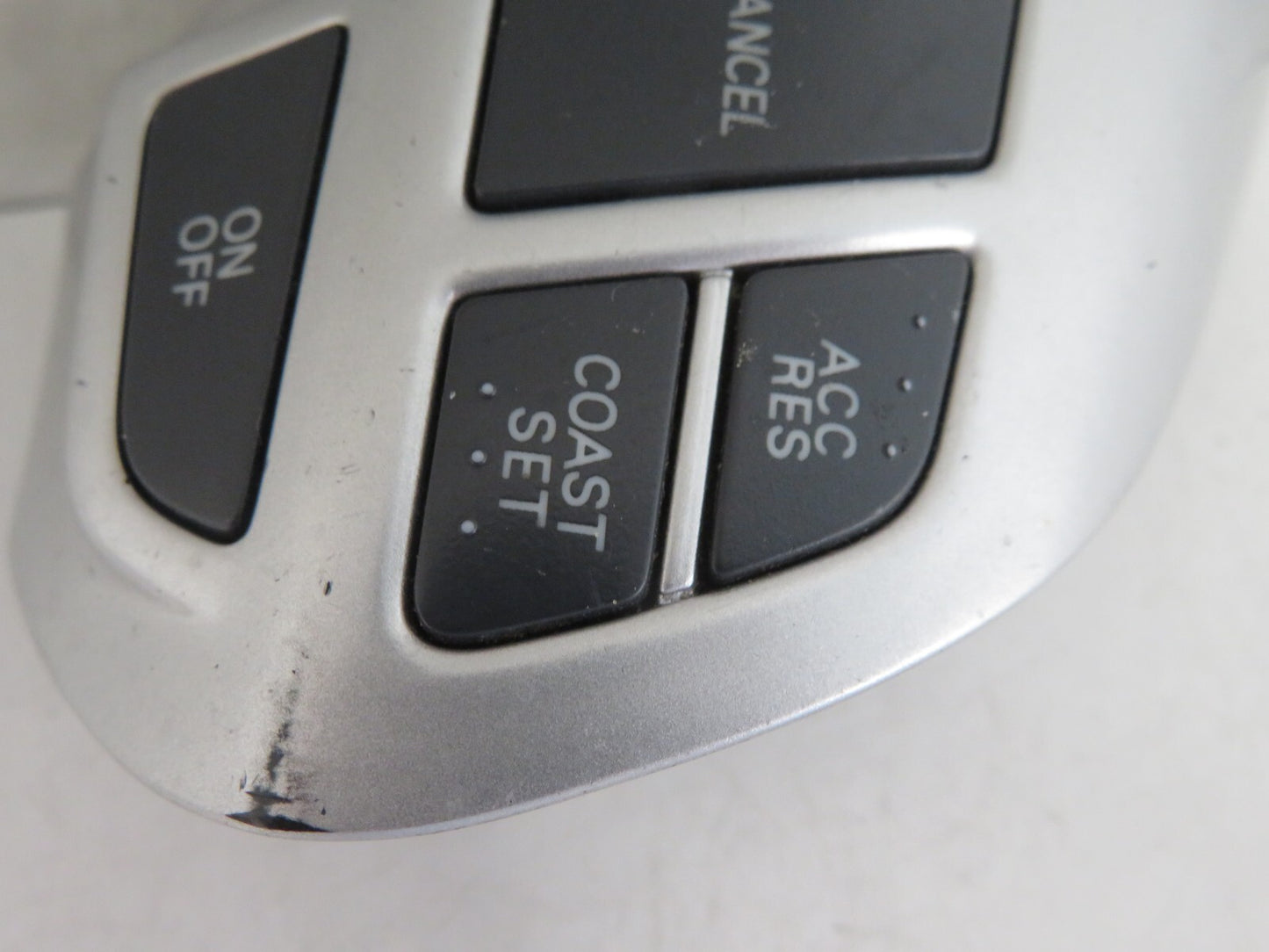 PEUGEOT 4007 STEERING WHEEL CRUISE CONTROL SWITCHES 75B473 2007-2012 1452-32