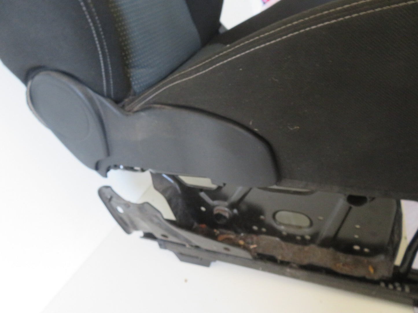 FORD S MAX NSF PASSENGER FRONT CLOTH SEAT 2010-2014