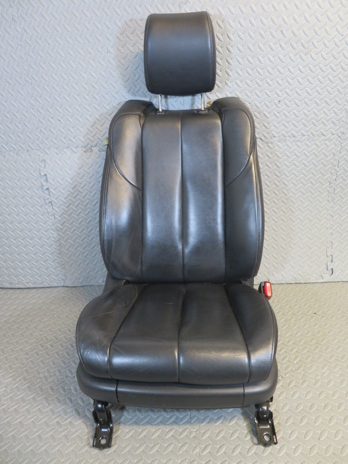 MAZDA CX7 OSF DRIVER FRONT LEATHER SEAT 2009-2012