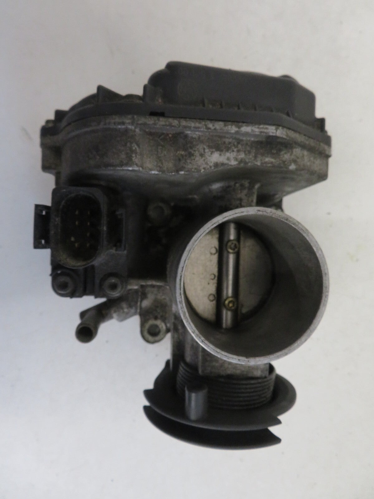 VOLKSWAGEN POLO 1.4 THROTTLE BODY 030133064F 1994-1999 VWMIX1642-4