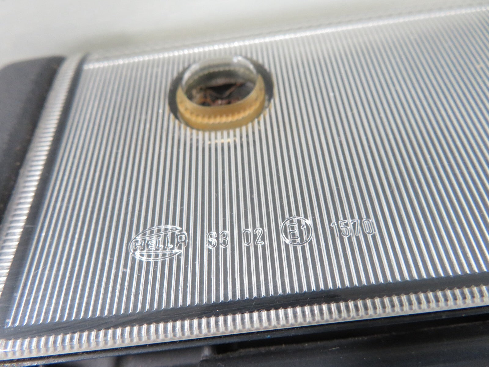 FORD C-MAX REAR BOOT SPOILER WITH BRAKE LIGHT 3M51-R44210-AN 2006-2010